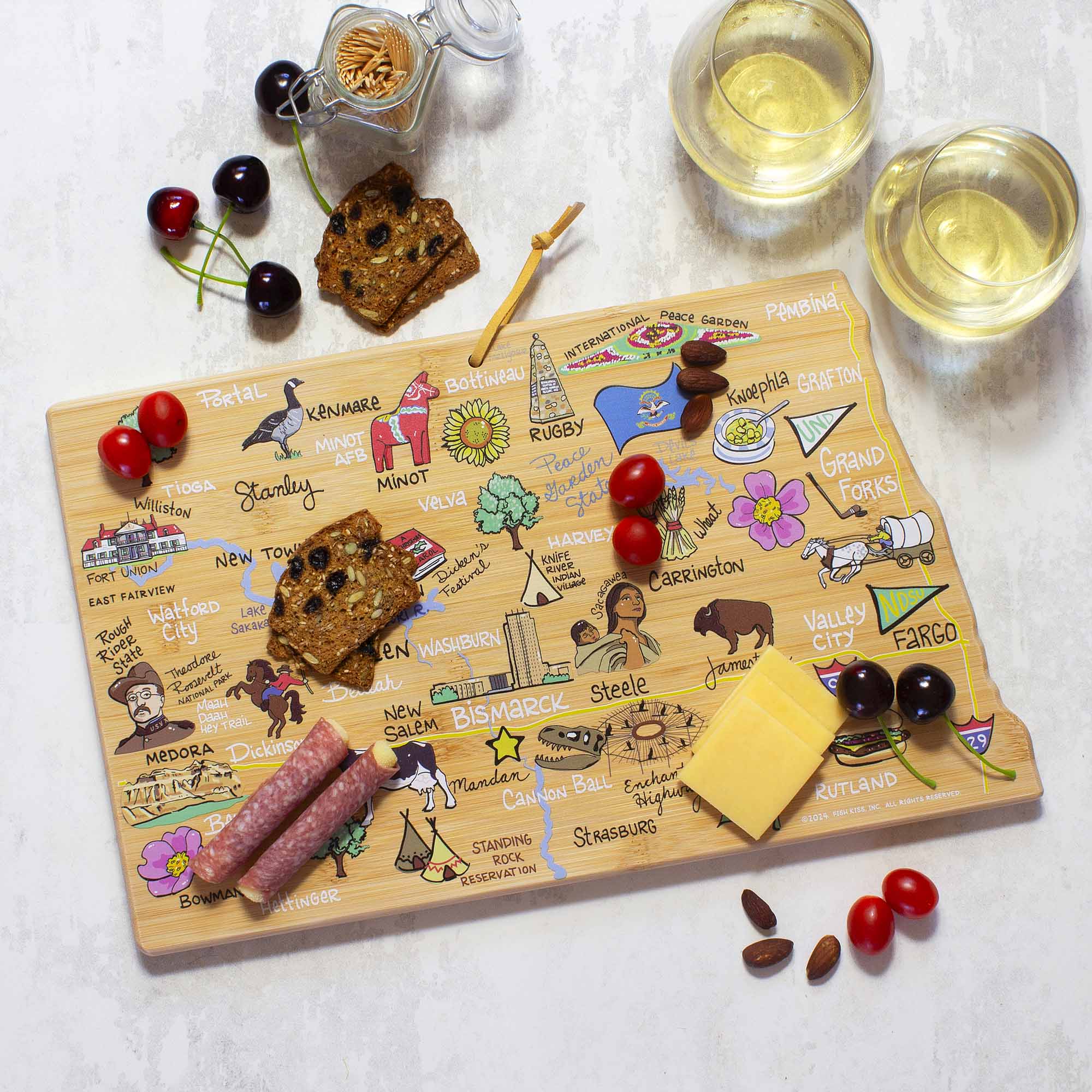 totally-bamboo-north-dakota-state-shaped-cutting-board-with-fish-kiss-artwork image 2