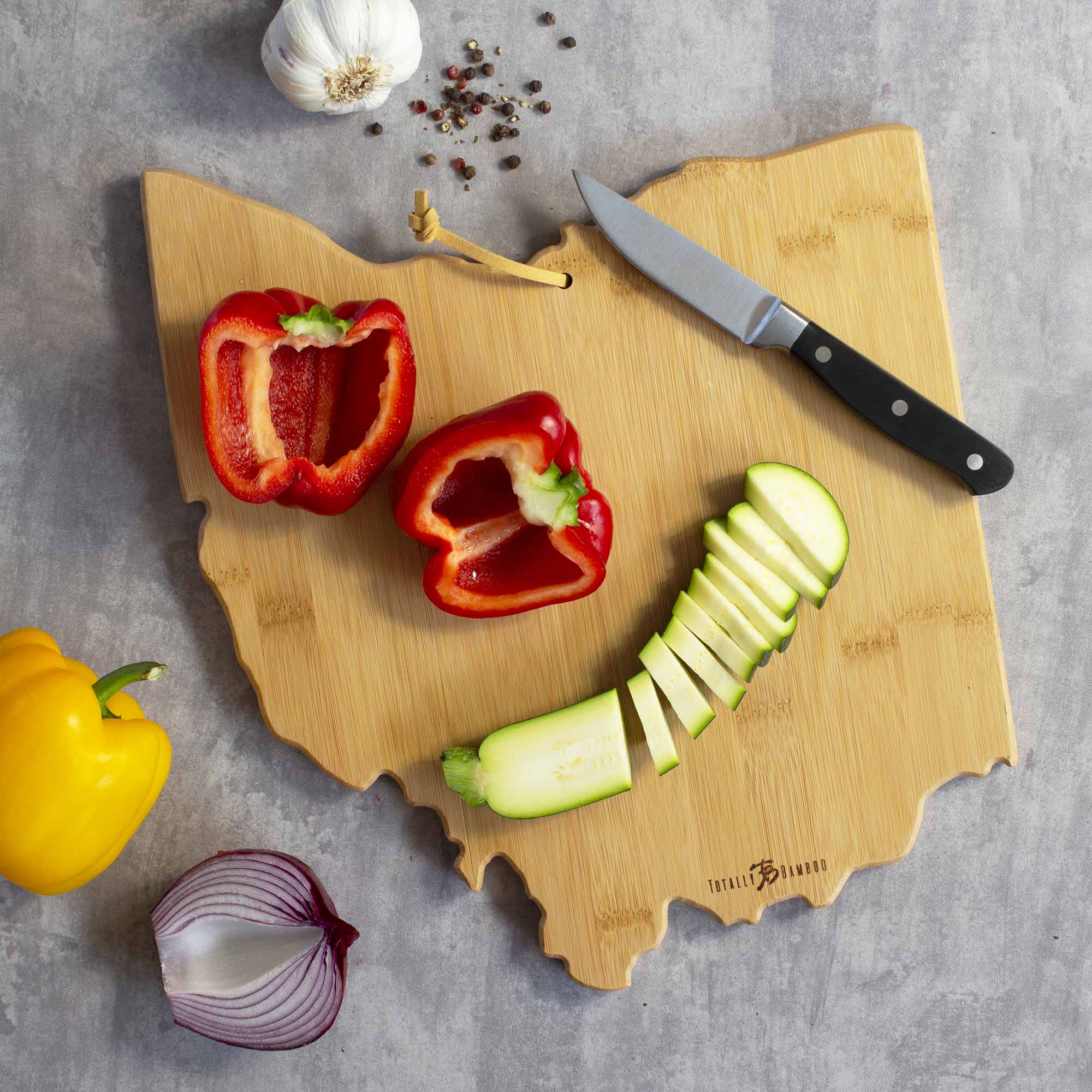 totally-bamboo-ohio-cutting-board-with-artwork-by-fish-kiss image 4