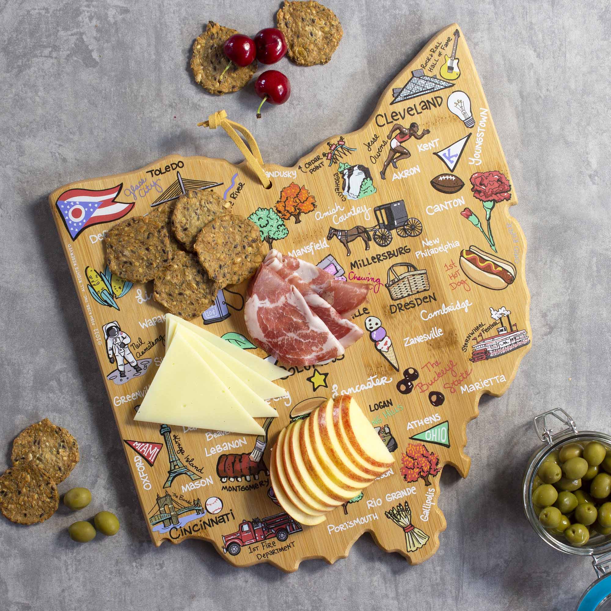 totally-bamboo-ohio-cutting-board-with-artwork-by-fish-kiss image 2