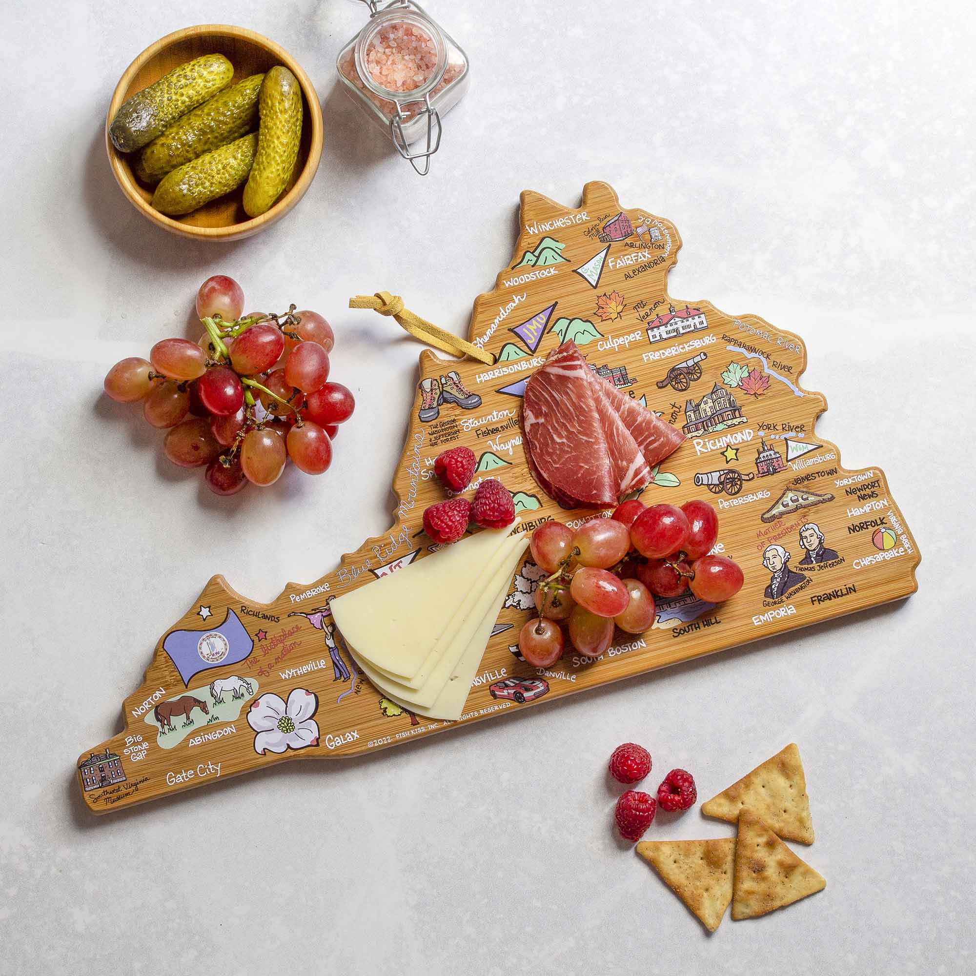 totally-bamboo-virginia-state-shaped-cutting-board-with-fish-kiss-artwork image 2