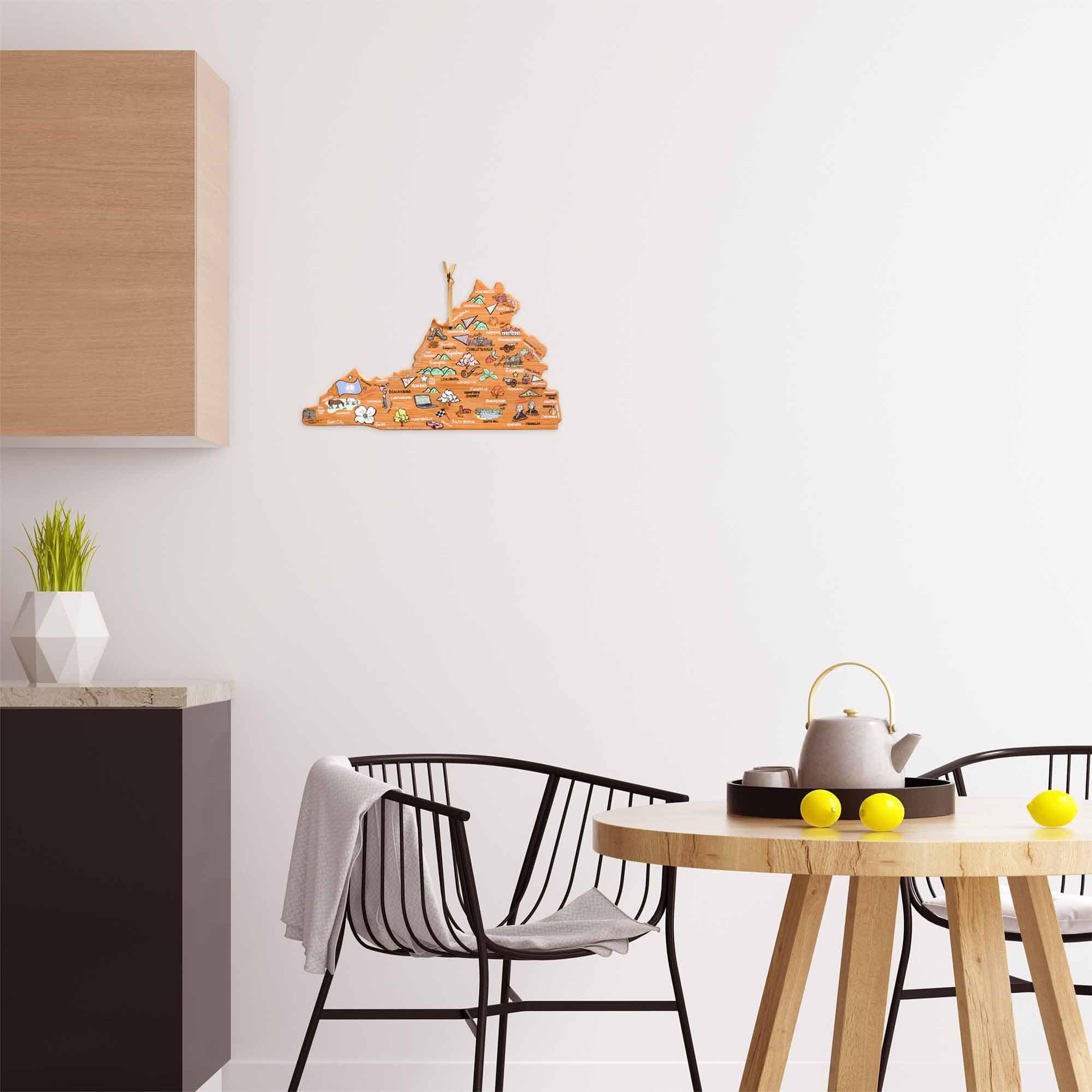 totally-bamboo-virginia-state-shaped-cutting-board-with-fish-kiss-artwork image 3