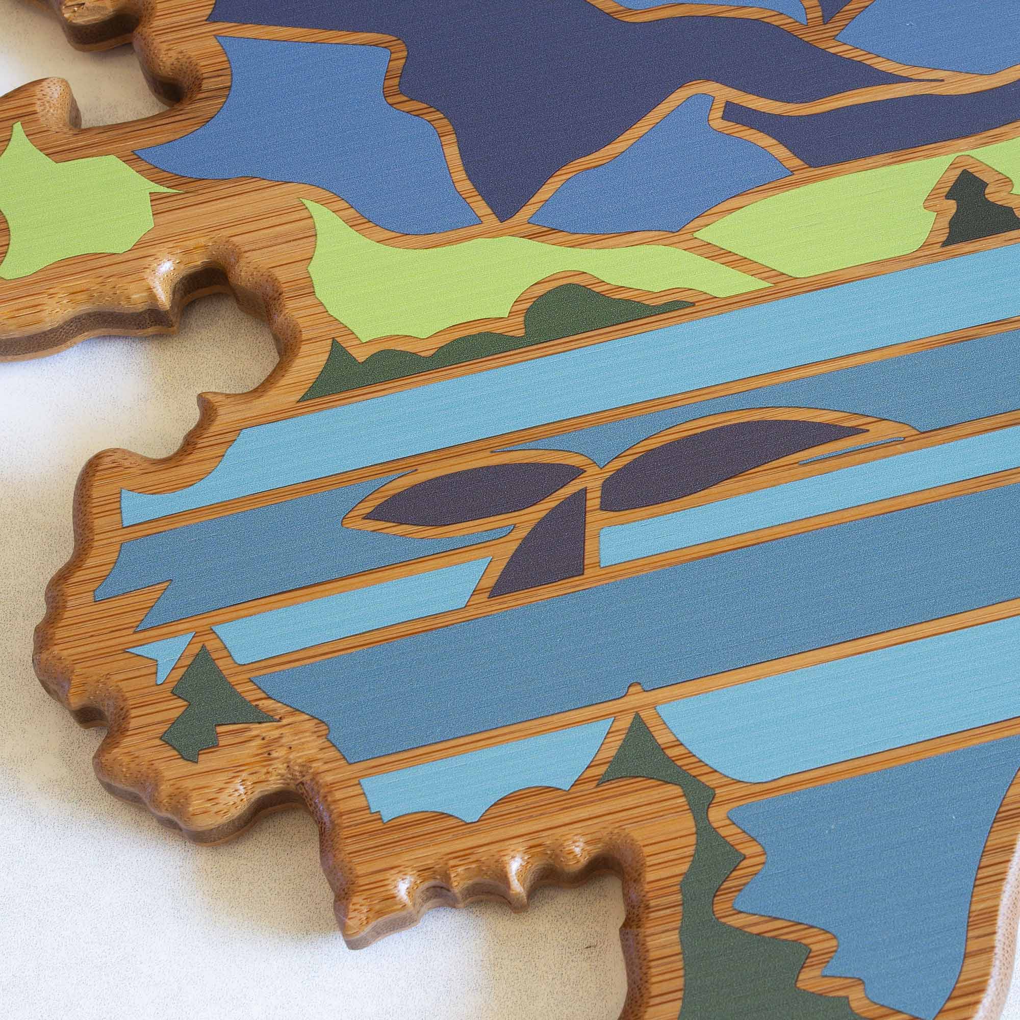 totally-bamboo-alaska-state-shaped-cutting-board-with-summer-stokes-artwork-bamb image 5