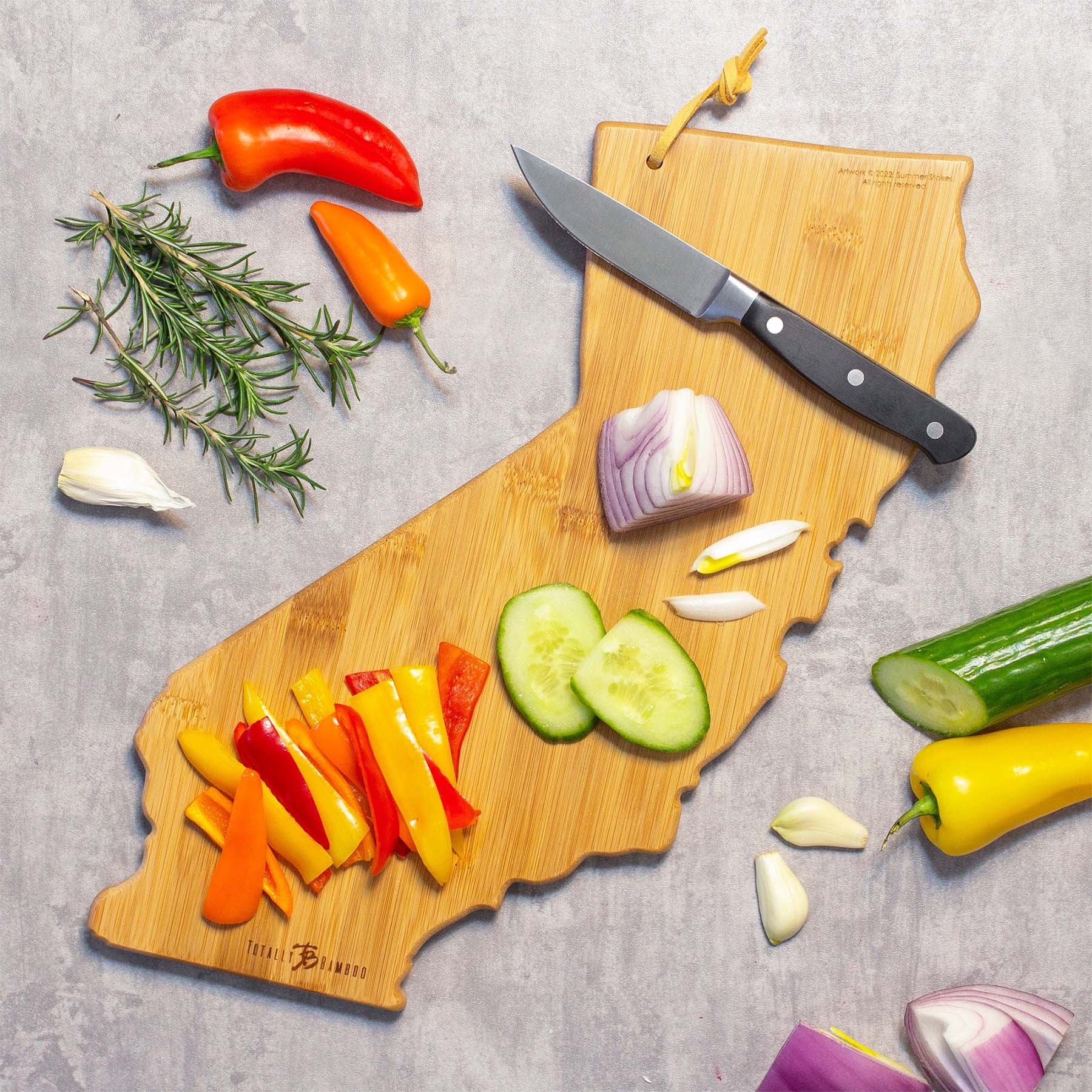 totally-bamboo-california-state-shaped-cutting-board-with-summer-stokes-artwork- image 5
