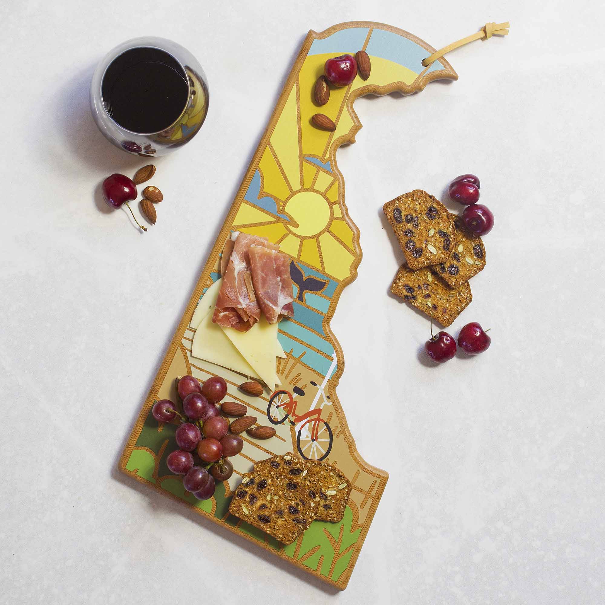 totally-bamboo-delaware-cutting-board-with-artwork-by-summer-stokes image 2