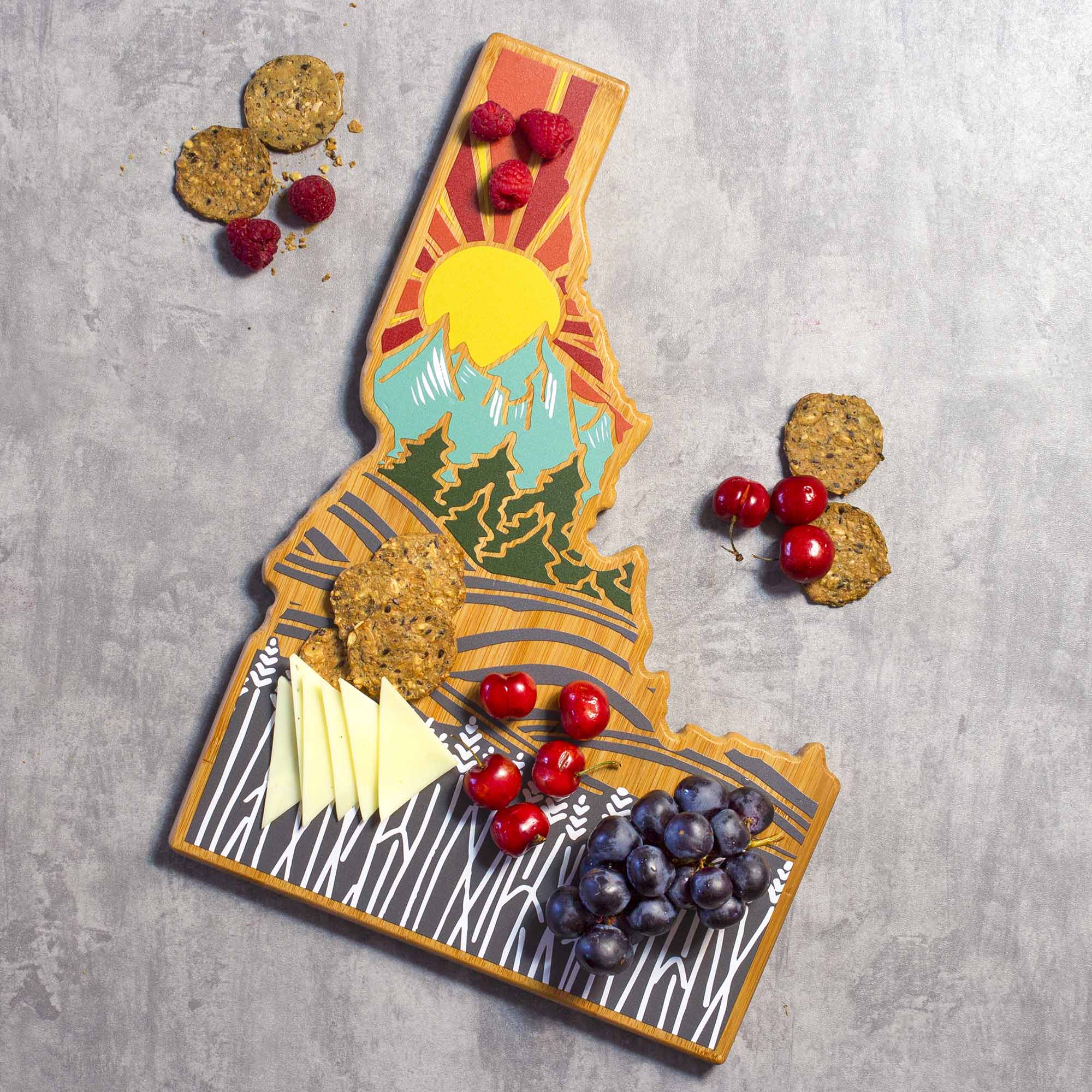 totally-bamboo-idaho-cutting-board-with-artwork-by-summer-stokes image 2