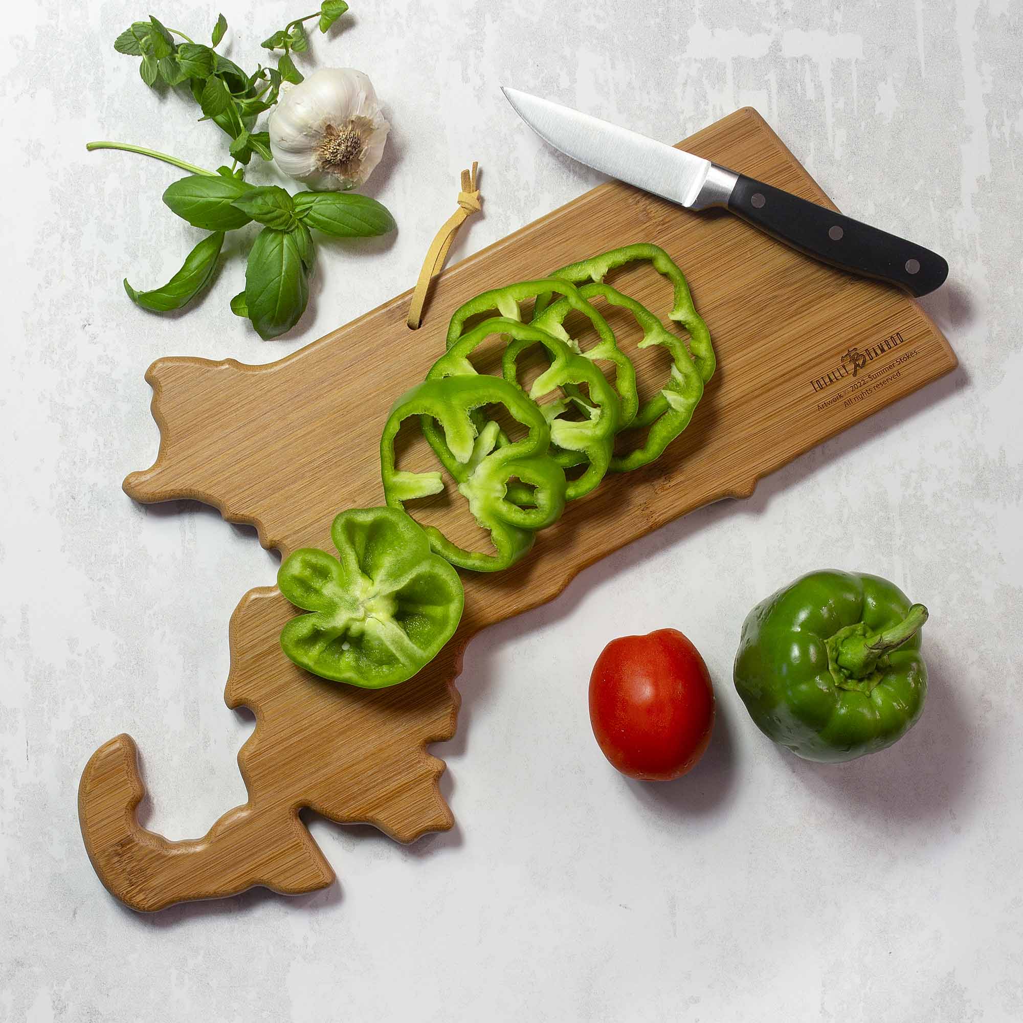 totally-bamboo-massachusetts-state-shaped-cutting-board-with-summer-stokes-artwo image 3