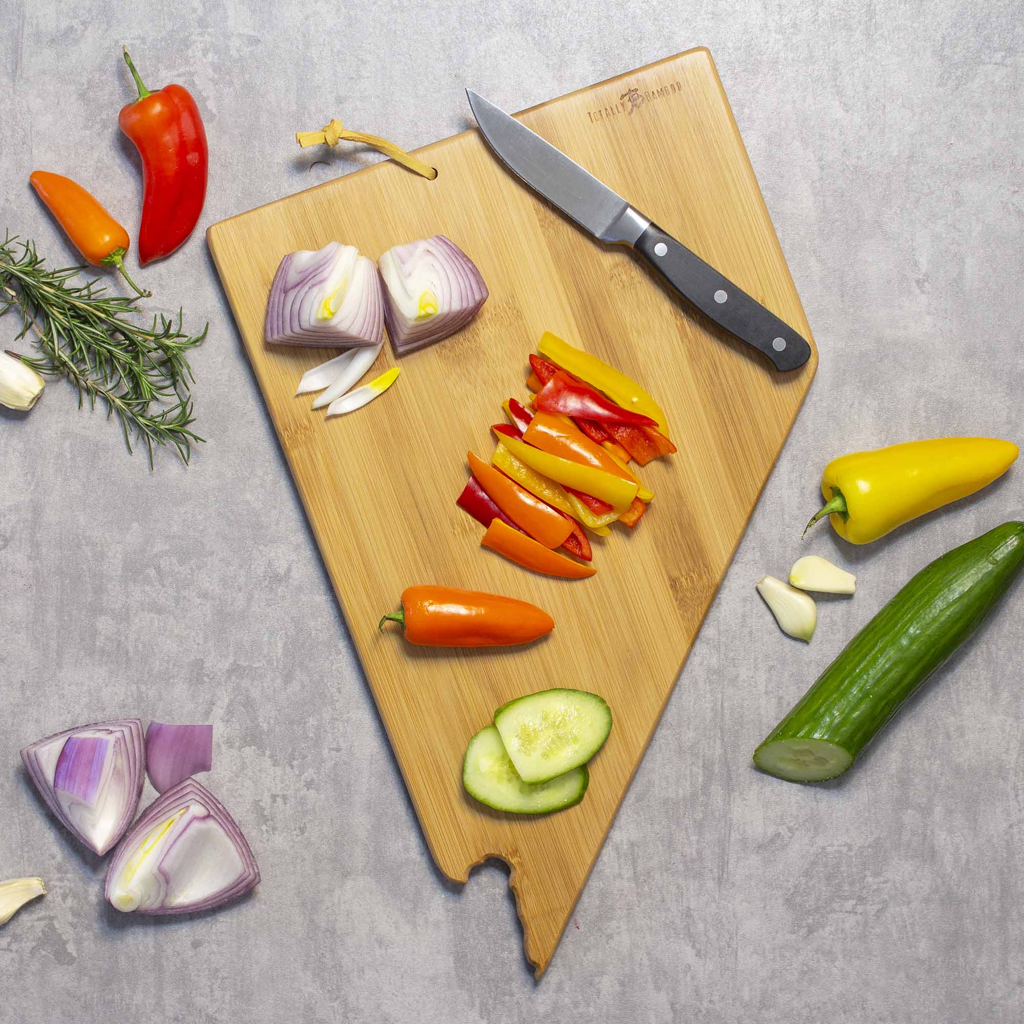 totally-bamboo-nevada-cutting-board-with-artwork-by-summer-stokes image 3