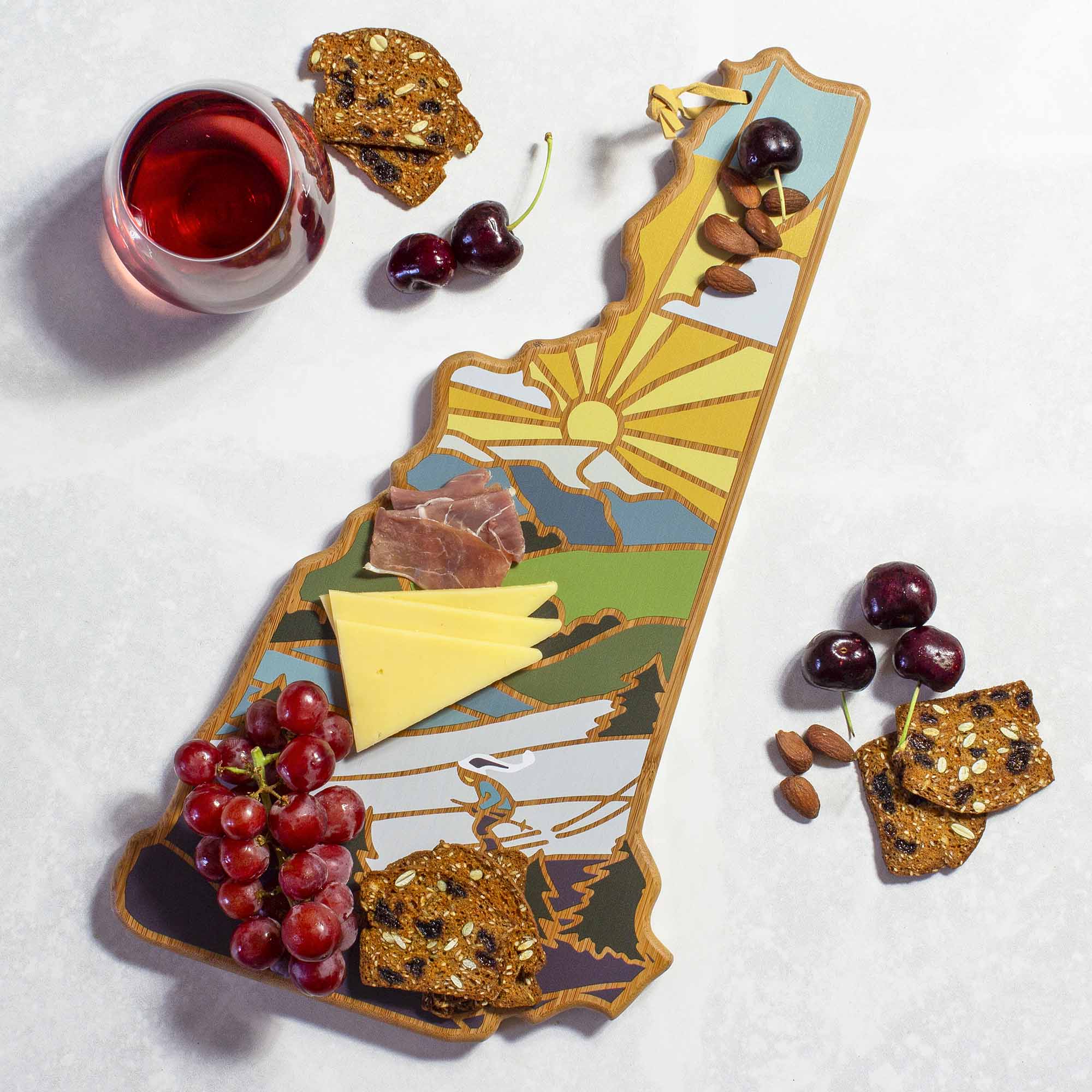 totally-bamboo-new-hampshire-cutting-board-with-artwork-by-summer-stokes image 2