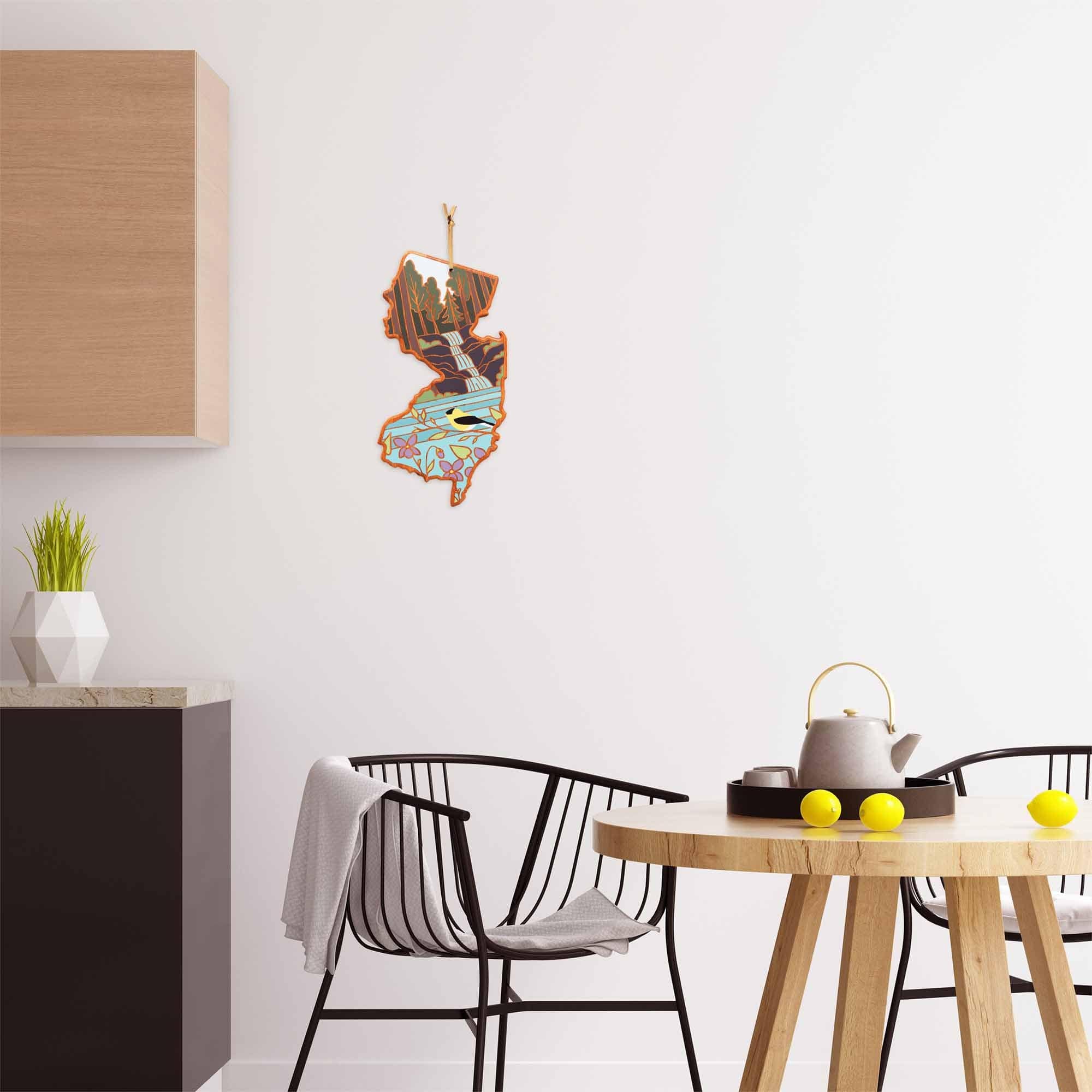 totally-bamboo-new-jersey-cutting-board-with-artwork-by-summer-stokes image 4