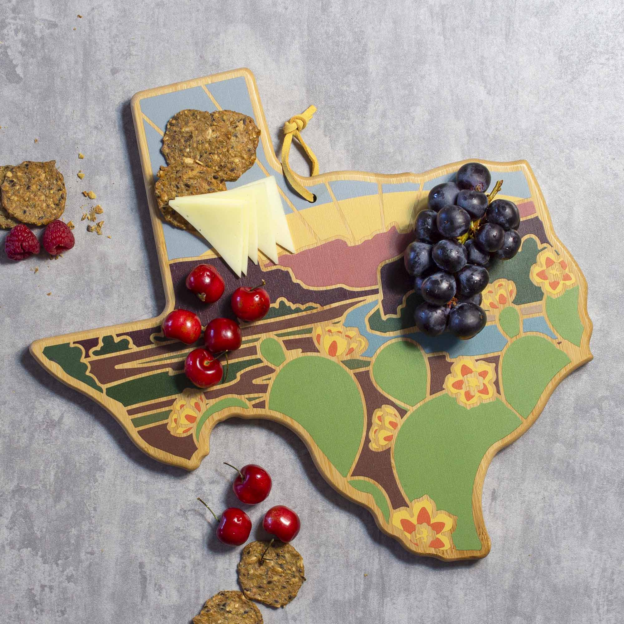 totally-bamboo-texas-cutting-board-with-artwork-by-summer-stokes image 2