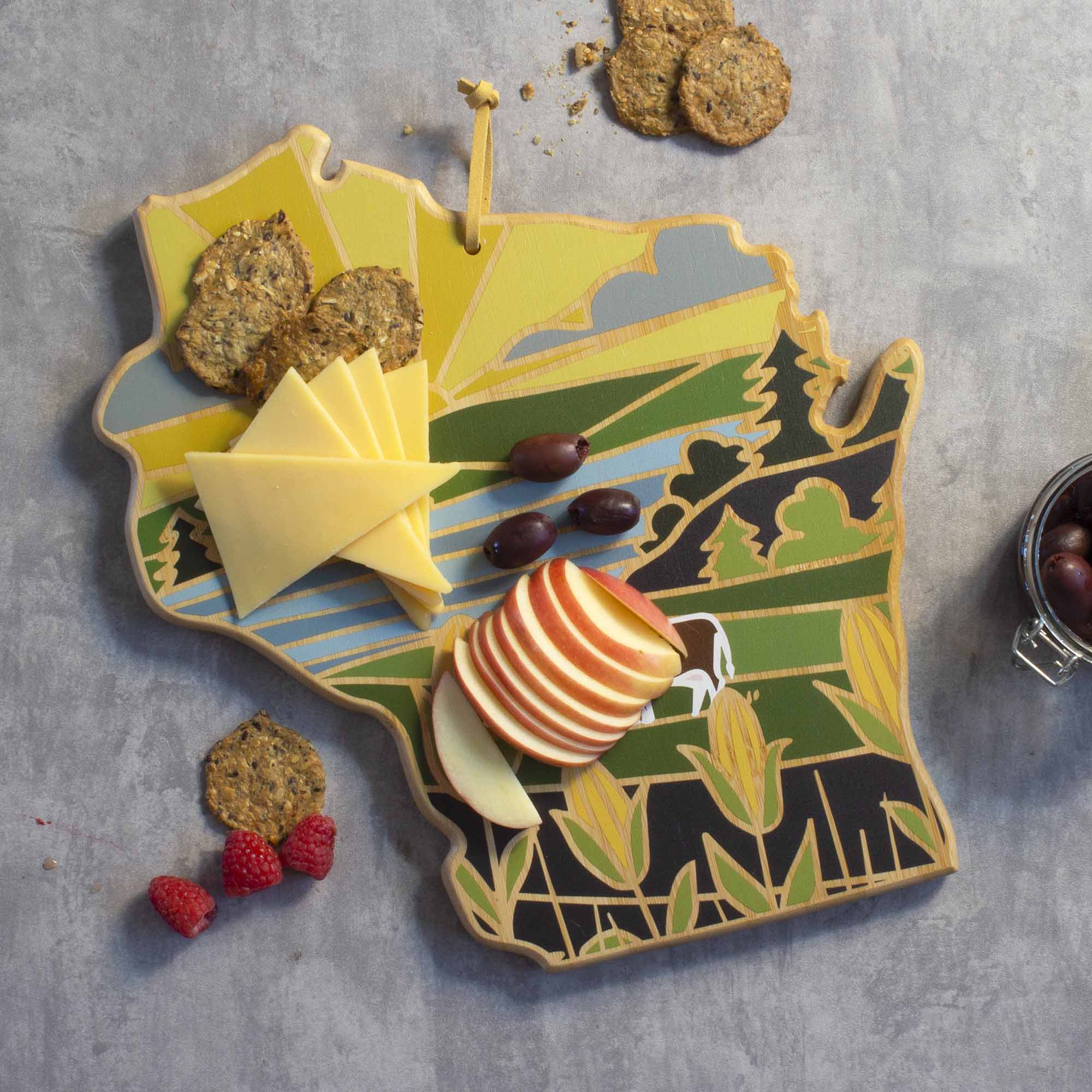 totally-bamboo-wisconsin-cutting-board-with-artwork-by-summer-stokes-state-shape image 2