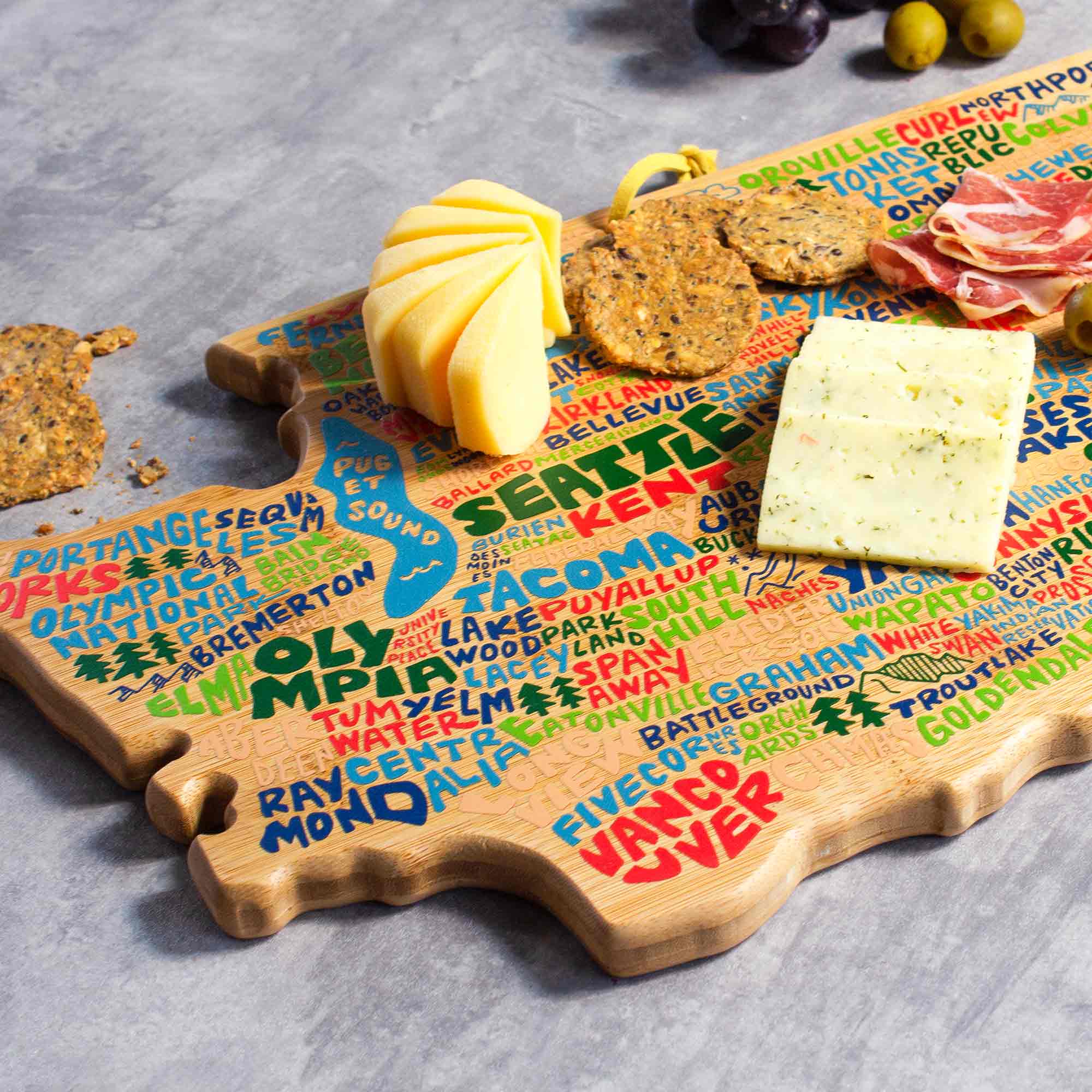 totally-bamboo-washington-cutting-board-with-artwork-by-wander-on-words image 4