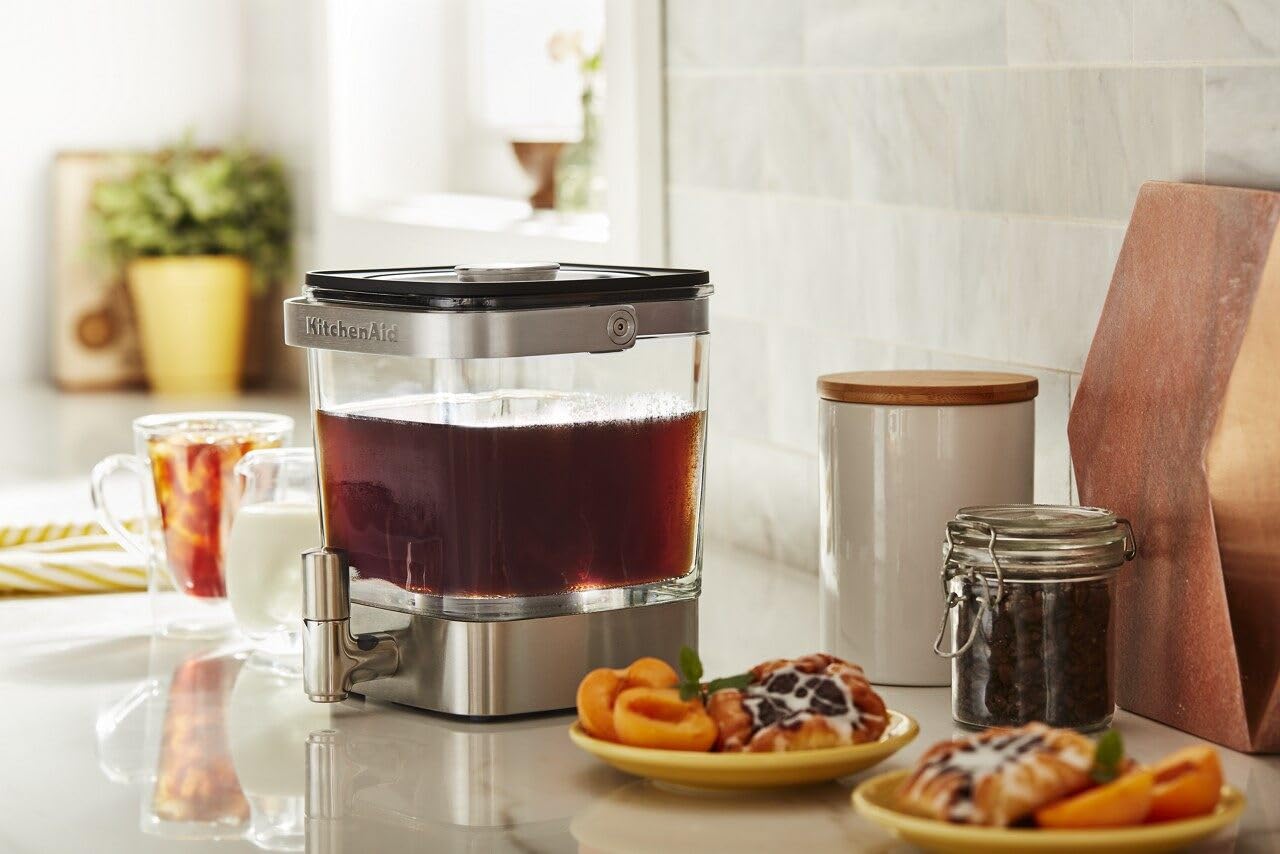 kitchenaid-38-oz-cold-brew-coffee-maker-with-stainless-steel-tap-kcm5912 image 4