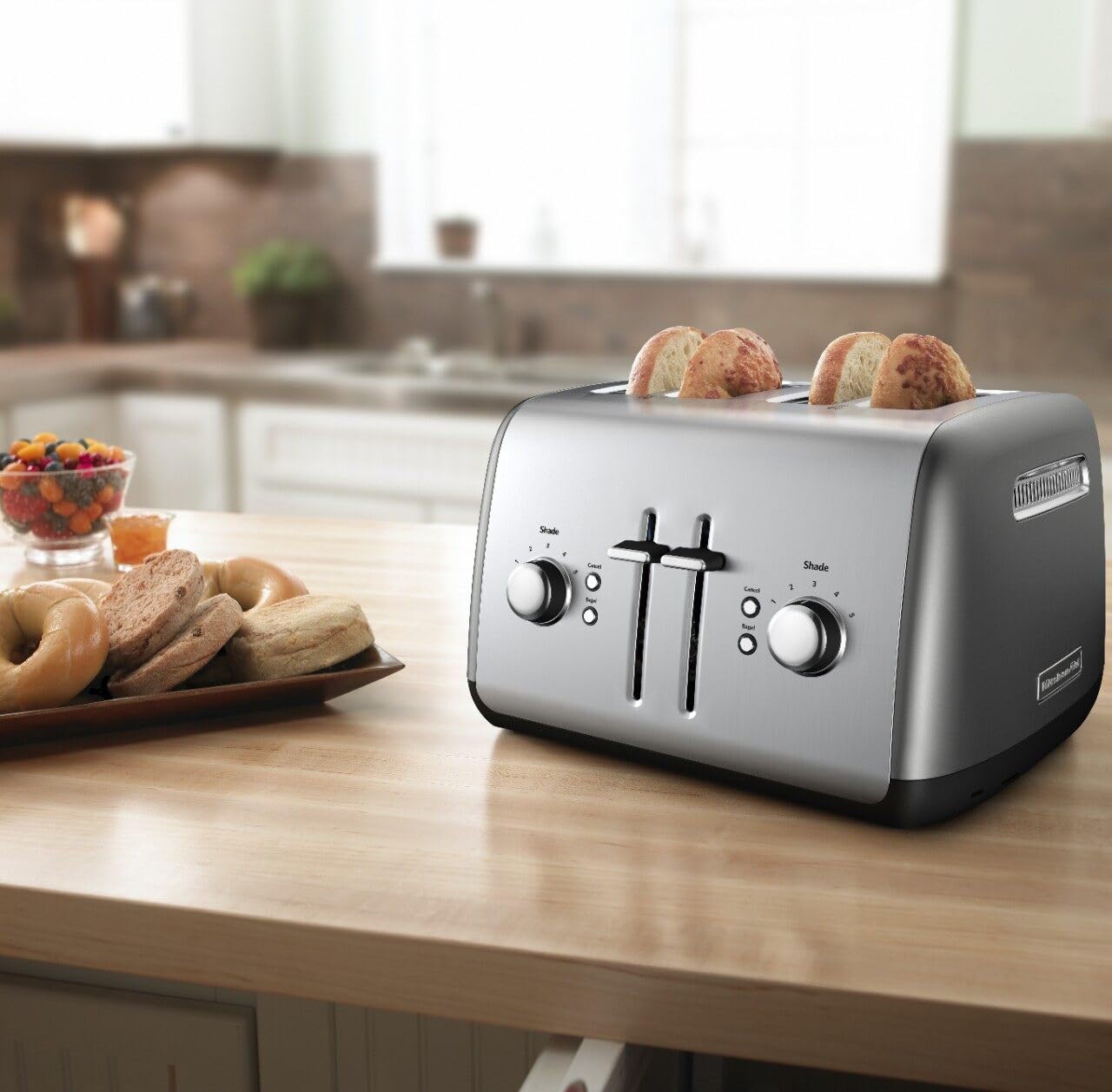 kitchenaid-kmt4115cu-4-slice-manual-lift-toaster-contour-silver image 3