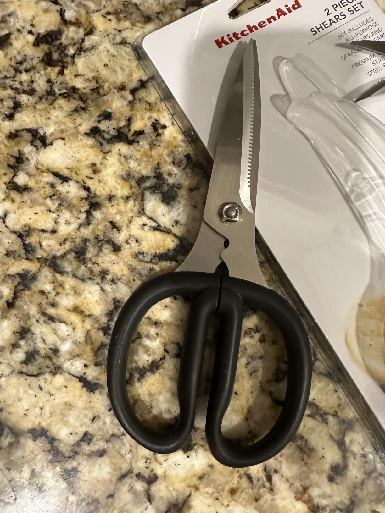 Okay, but the seafood shears are useless
