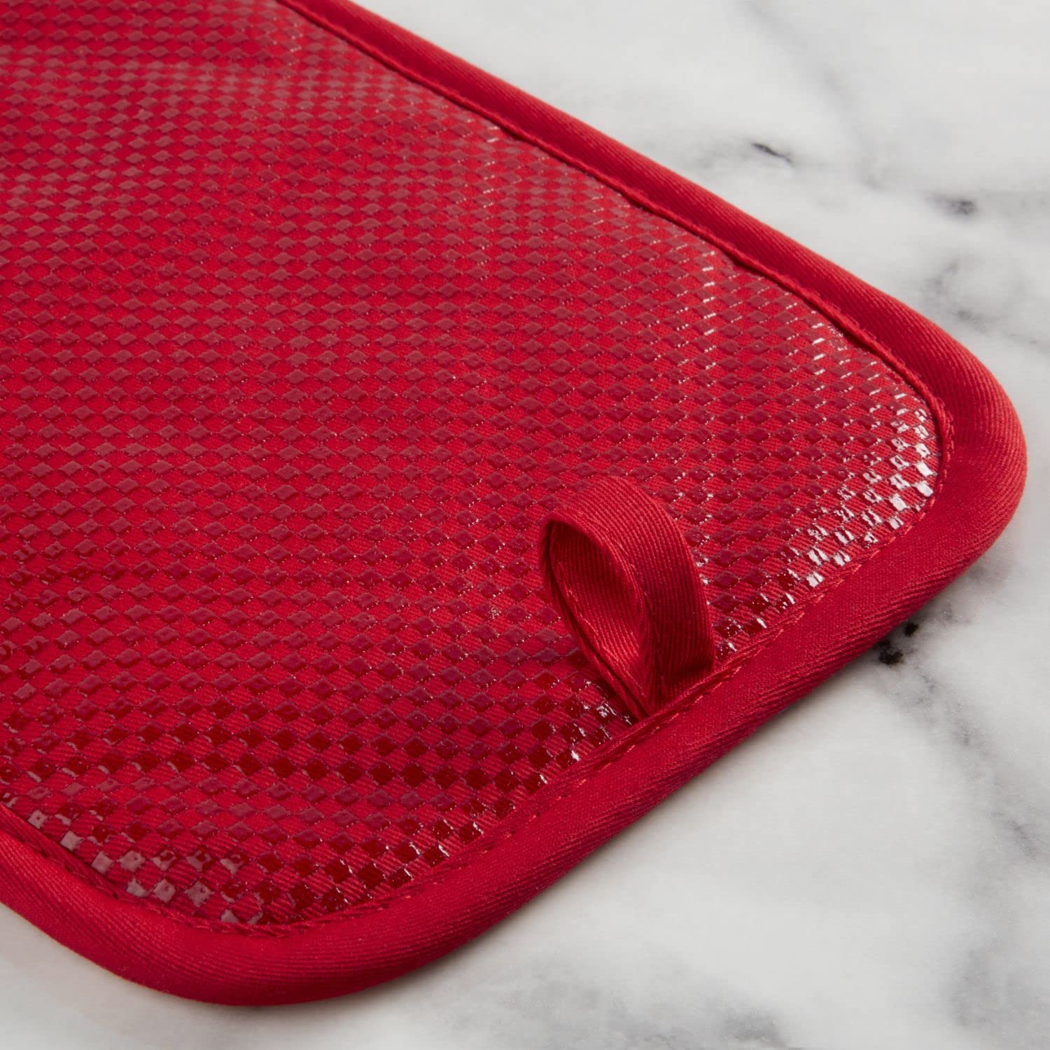 kitchenaid-gingham-pot-holder-2-pack-set-passion-red-7-x10 image 4