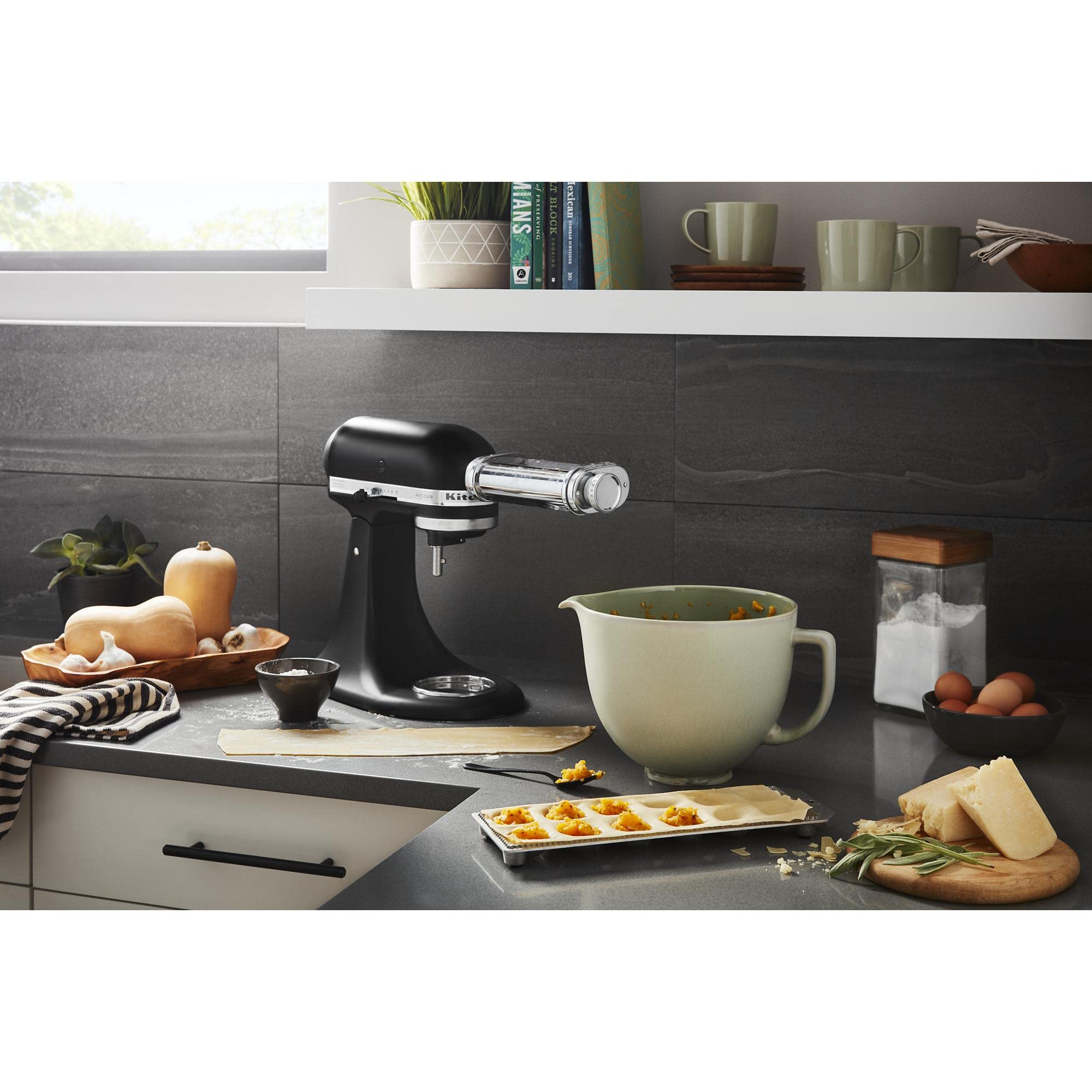 kitchenaid-5-quart-ceramic-bowl-for-tilt-head-stand-mixers-ksm2cb5psl-sage-leaf image 4
