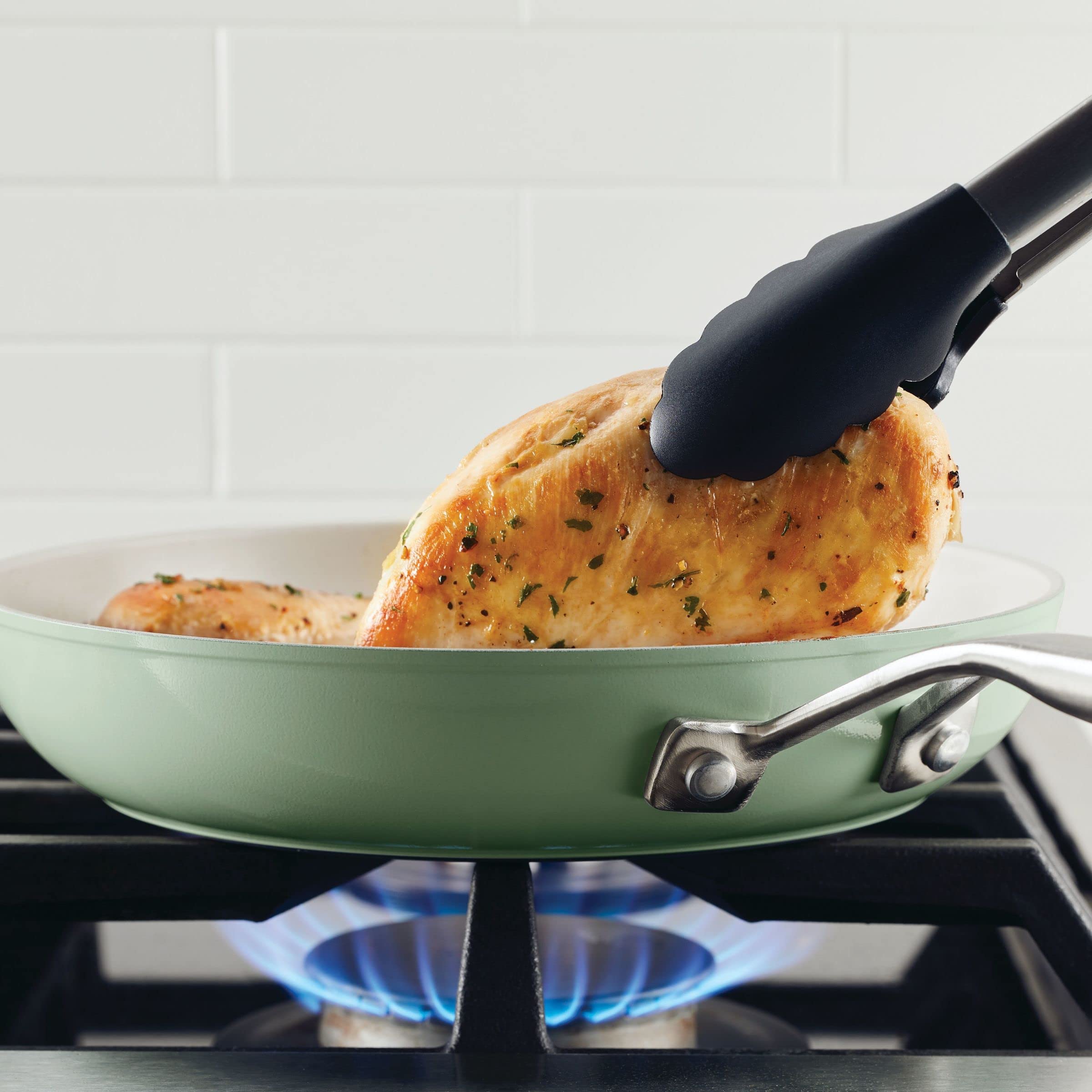 kitchenaid-hard-anodized-ceramic-nonstick-cookware-set-10-piece-pistachio image 7