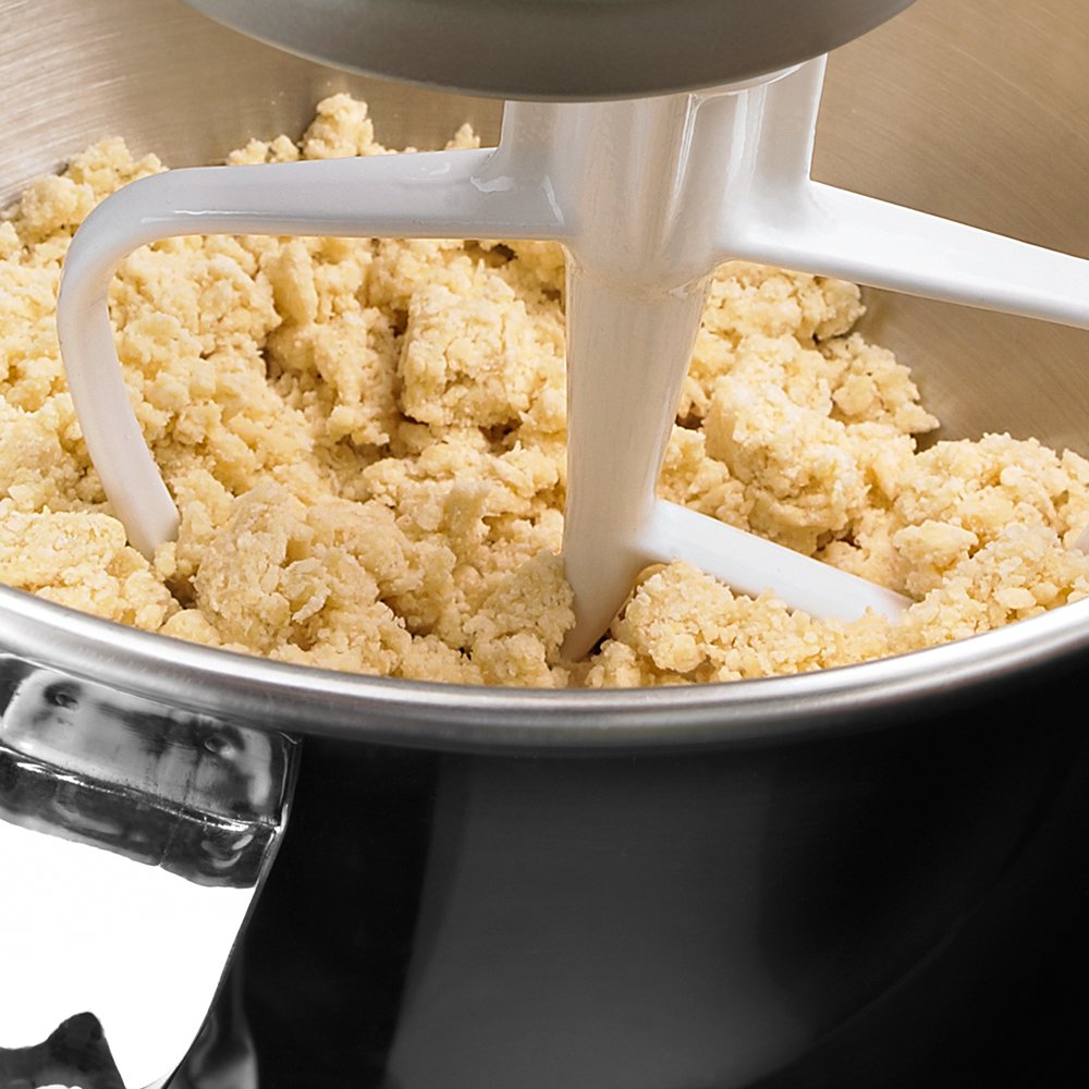 kitchenaid-artisan-series-5-quart-tilt-head-stand-mixer-ksm150ps-imperial-grey image 4