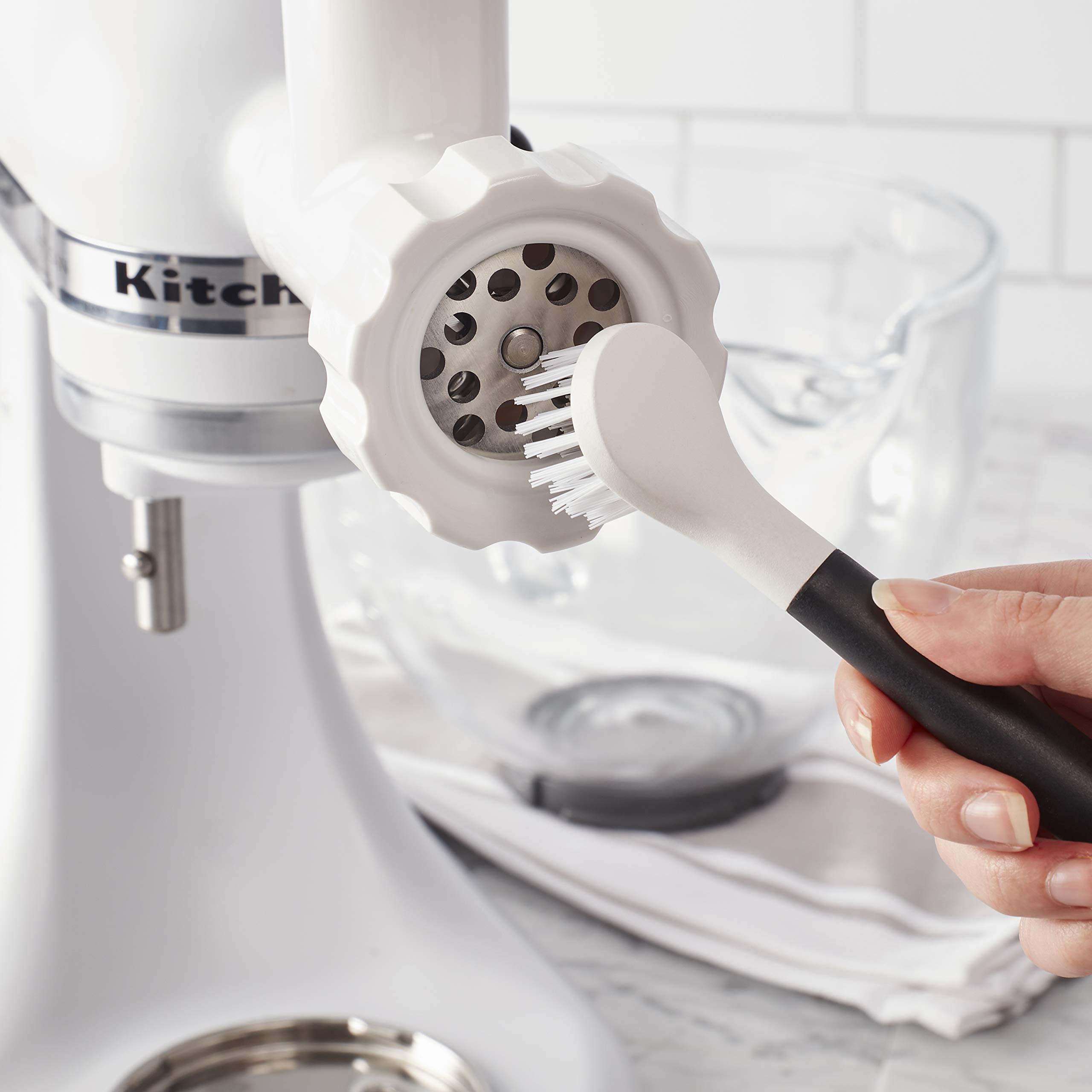 kitchenaid-appliance-cleaning-brush-set-2-piece-black image 6