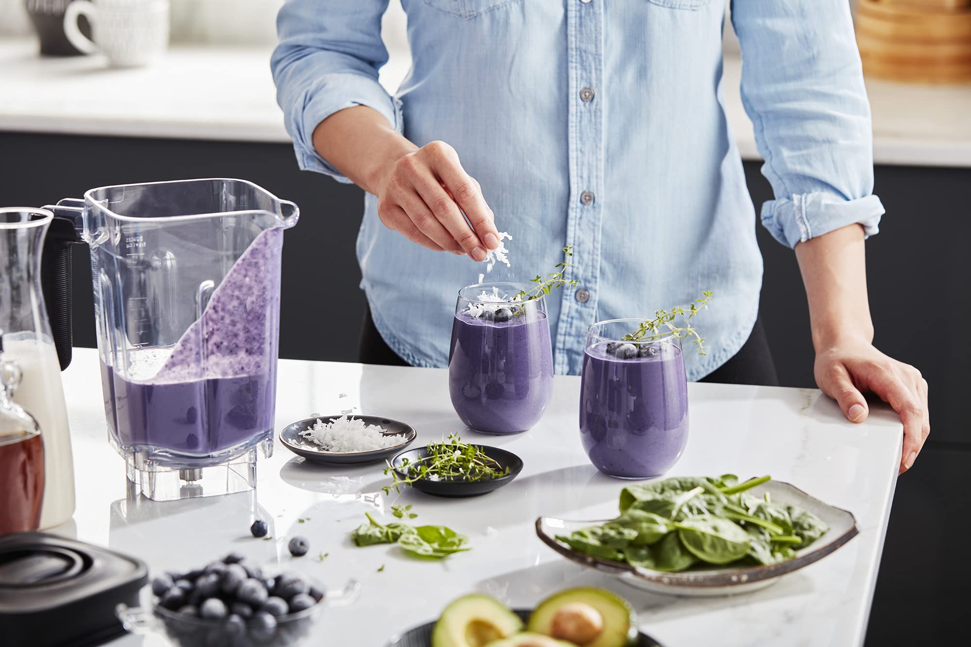 kitchenaid-k400-variable-speed-blender-ksb4027-56-oz-blue-velvet image 4