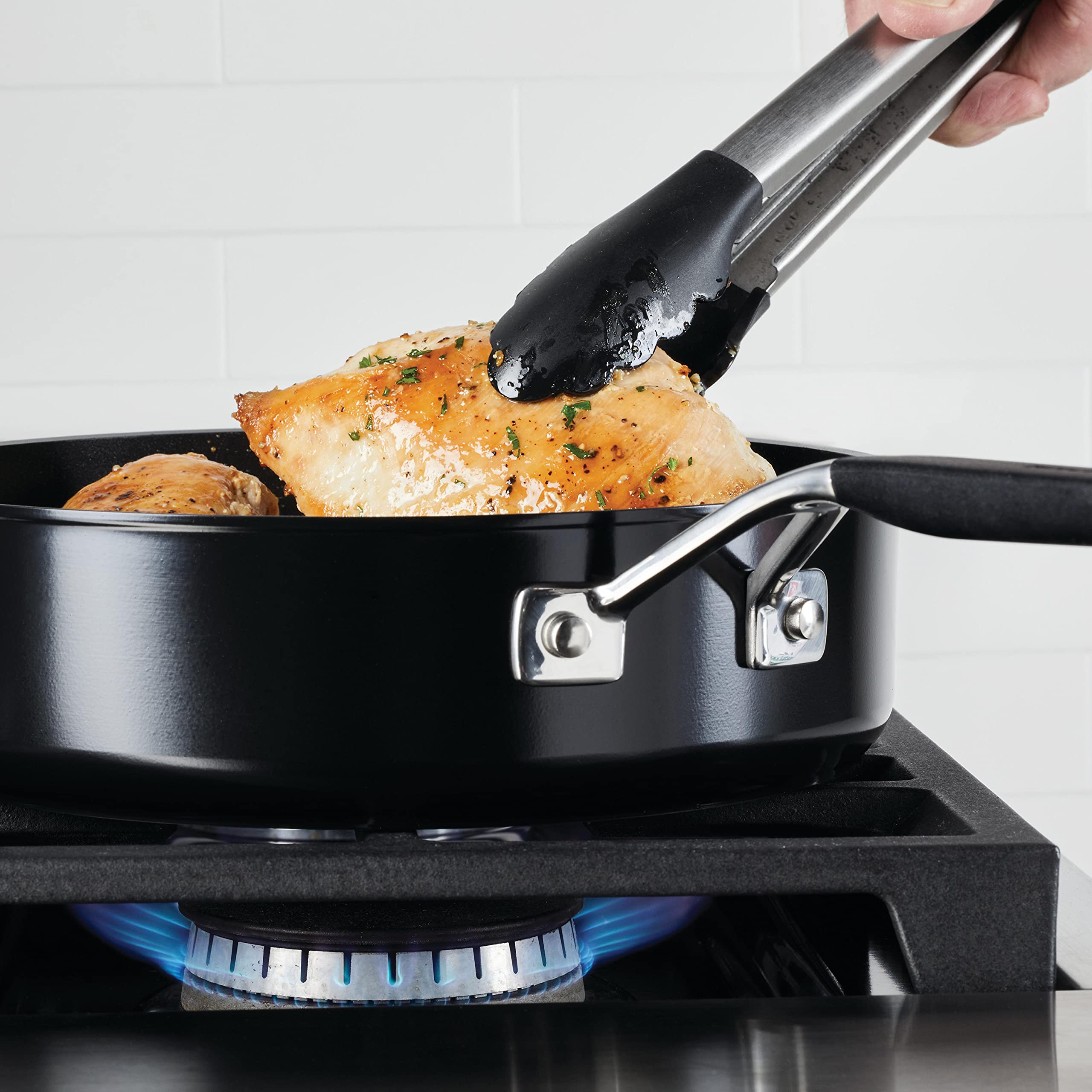 kitchenaid-hard-anodized-nonstick-saut-fry-pan-with-lid-3-quart-onyx-black image 7