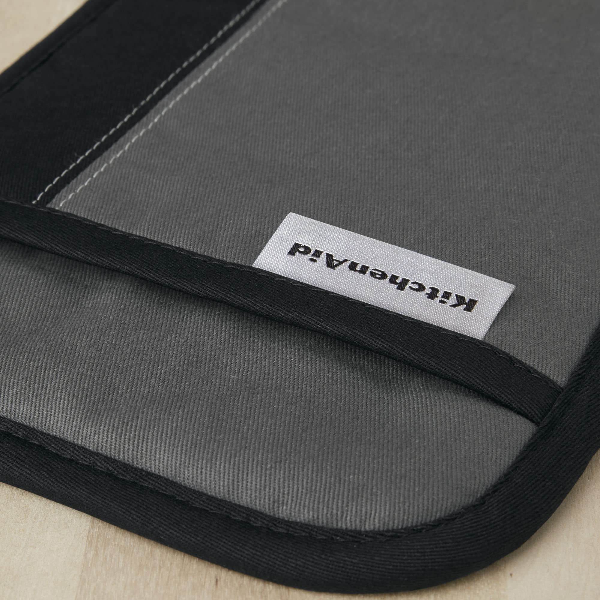 kitchenaid-beacon-two-tone-pot-holder-2-pack-contour-silver-matte-black-7-x10 image 6