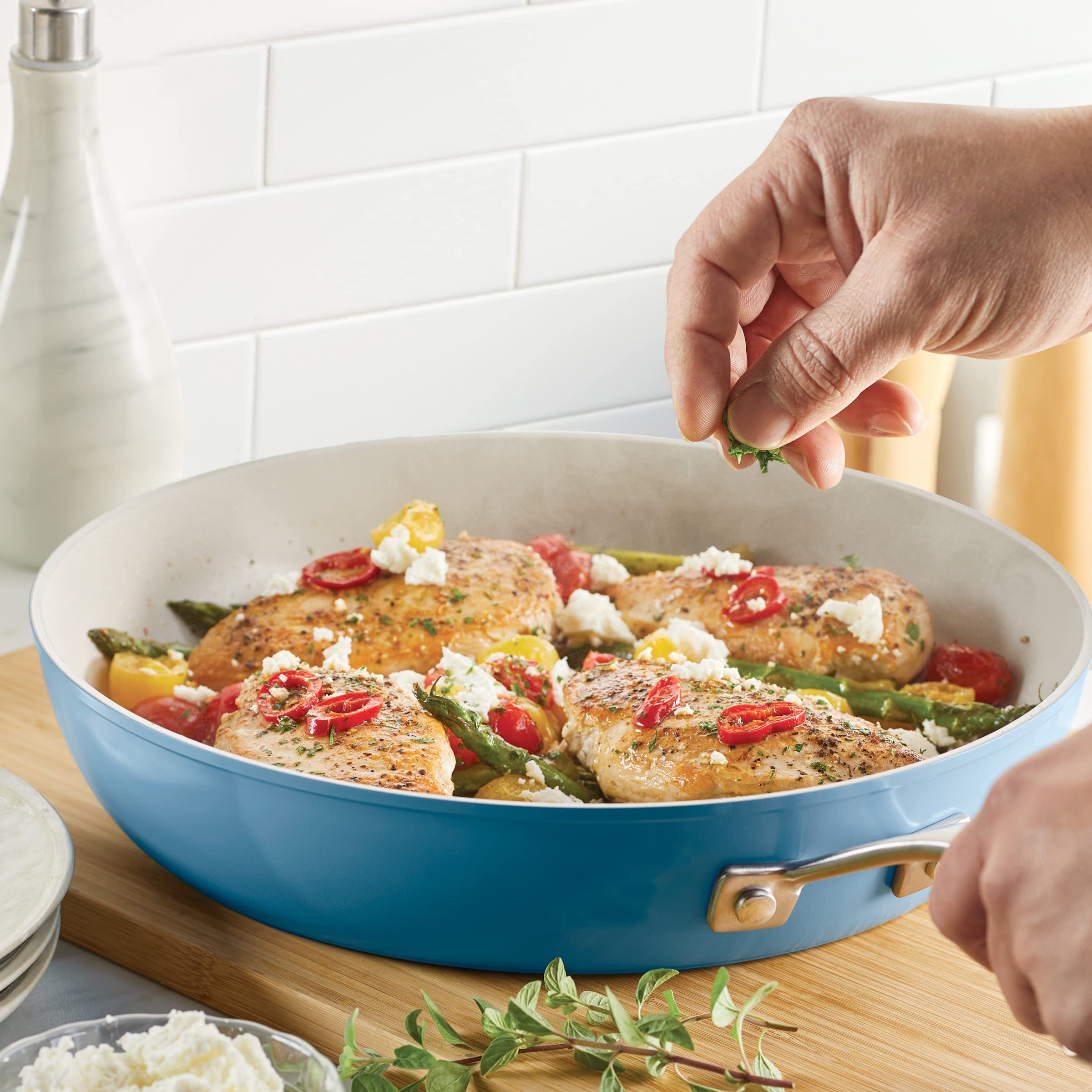 kitchenaid-hard-anodized-ceramic-nonstick-frying-pan-skillet-12-25-inch-blue-vel image 8