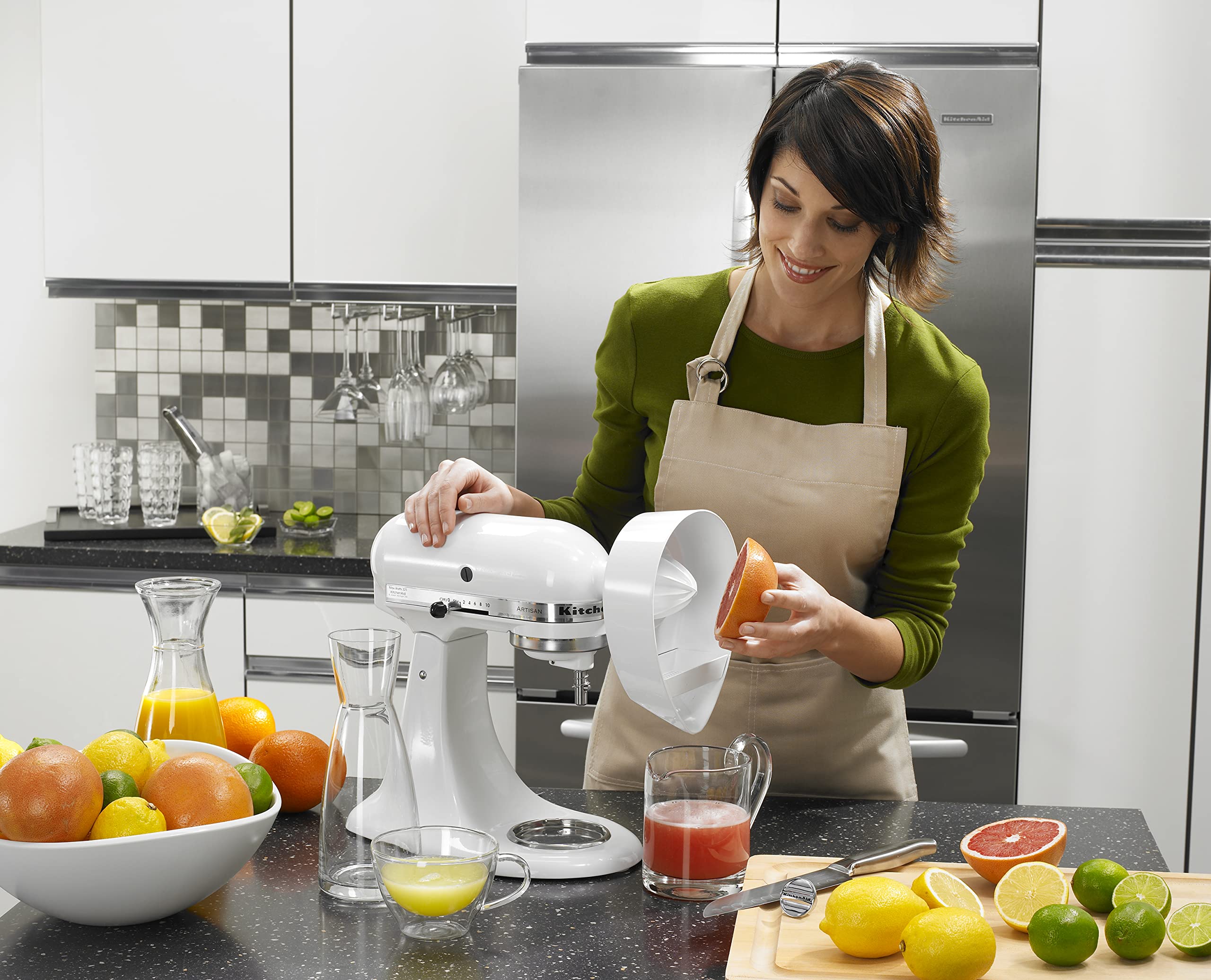 kitchenaid-white-citrus-juicer-attachment-for-stand-mixers-model-je-for-lemons-o image 5