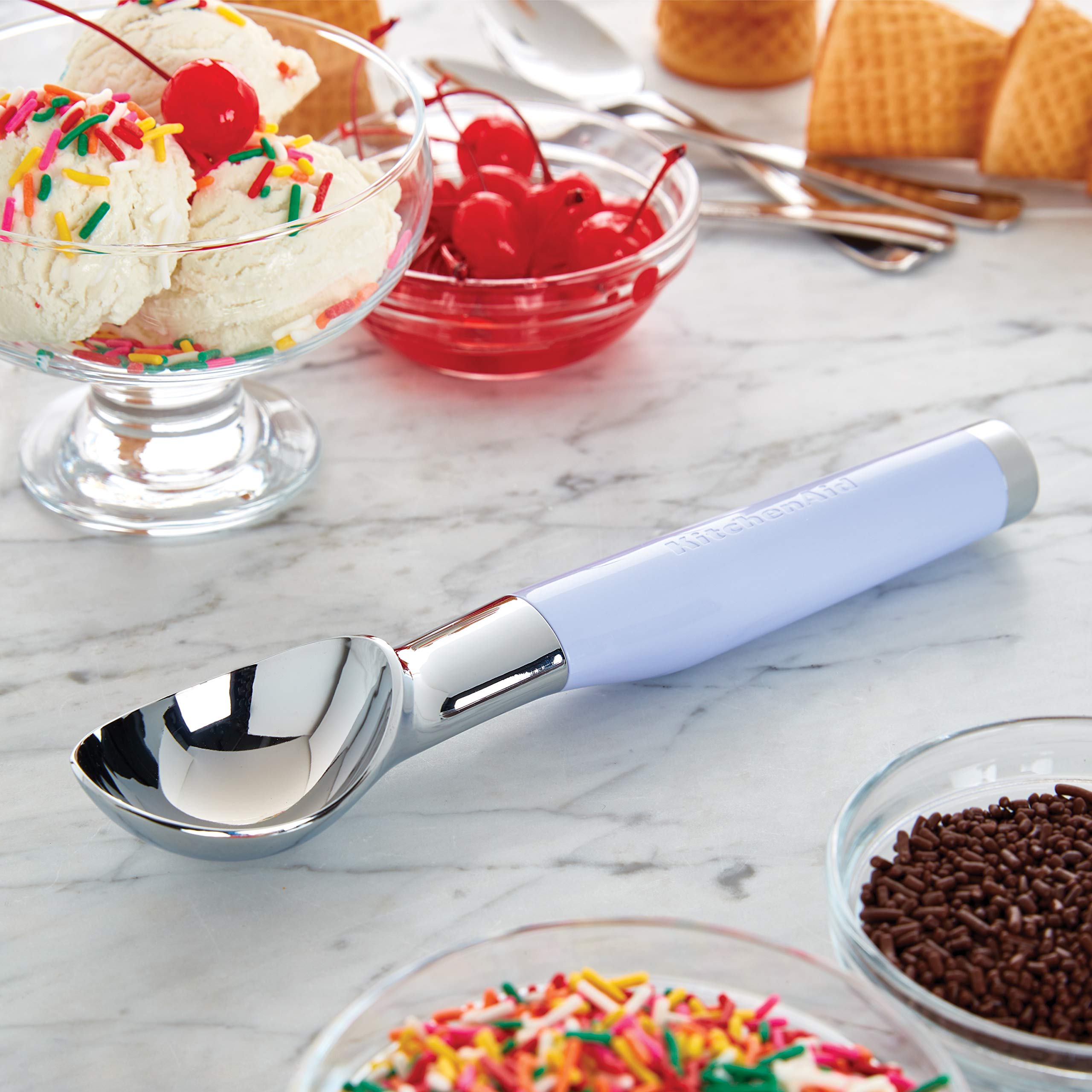 kitchenaid-classic-ice-cream-scoop-8-6-inches-lavender image 4