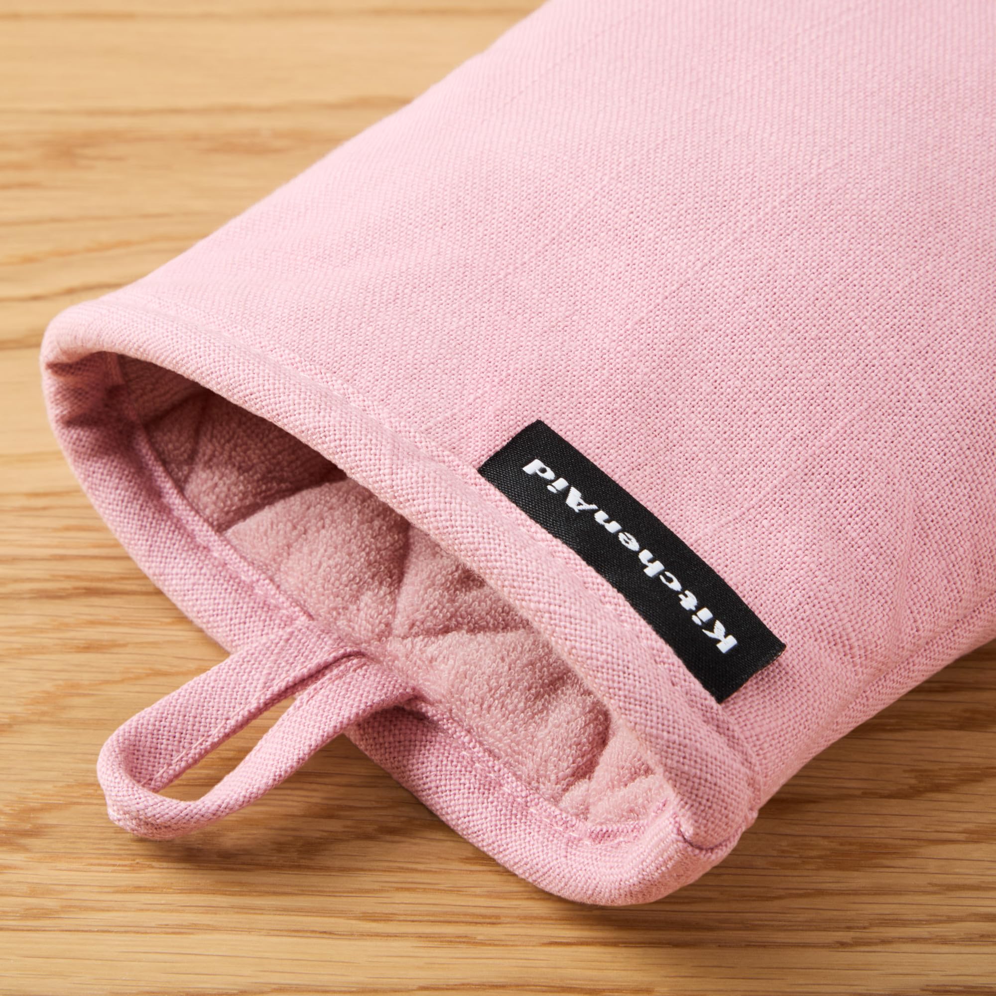 kitchenaid-gourmet-series-gridlines-mini-oven-mitts-2-pack-set image 4