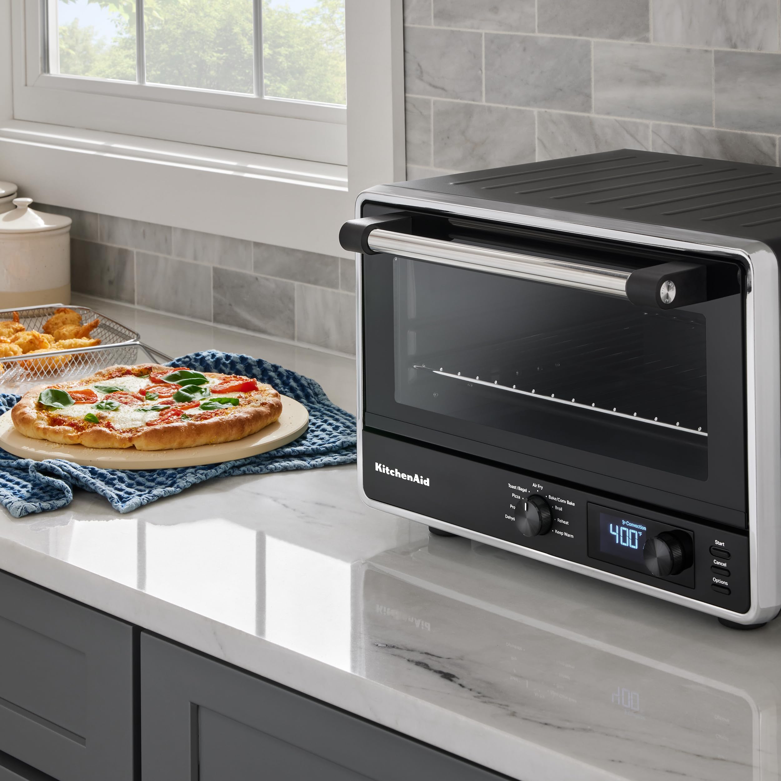 kitchenaid-digital-countertop-oven-with-air-fry-pizza-stone-kco128bm-black-matte image 6