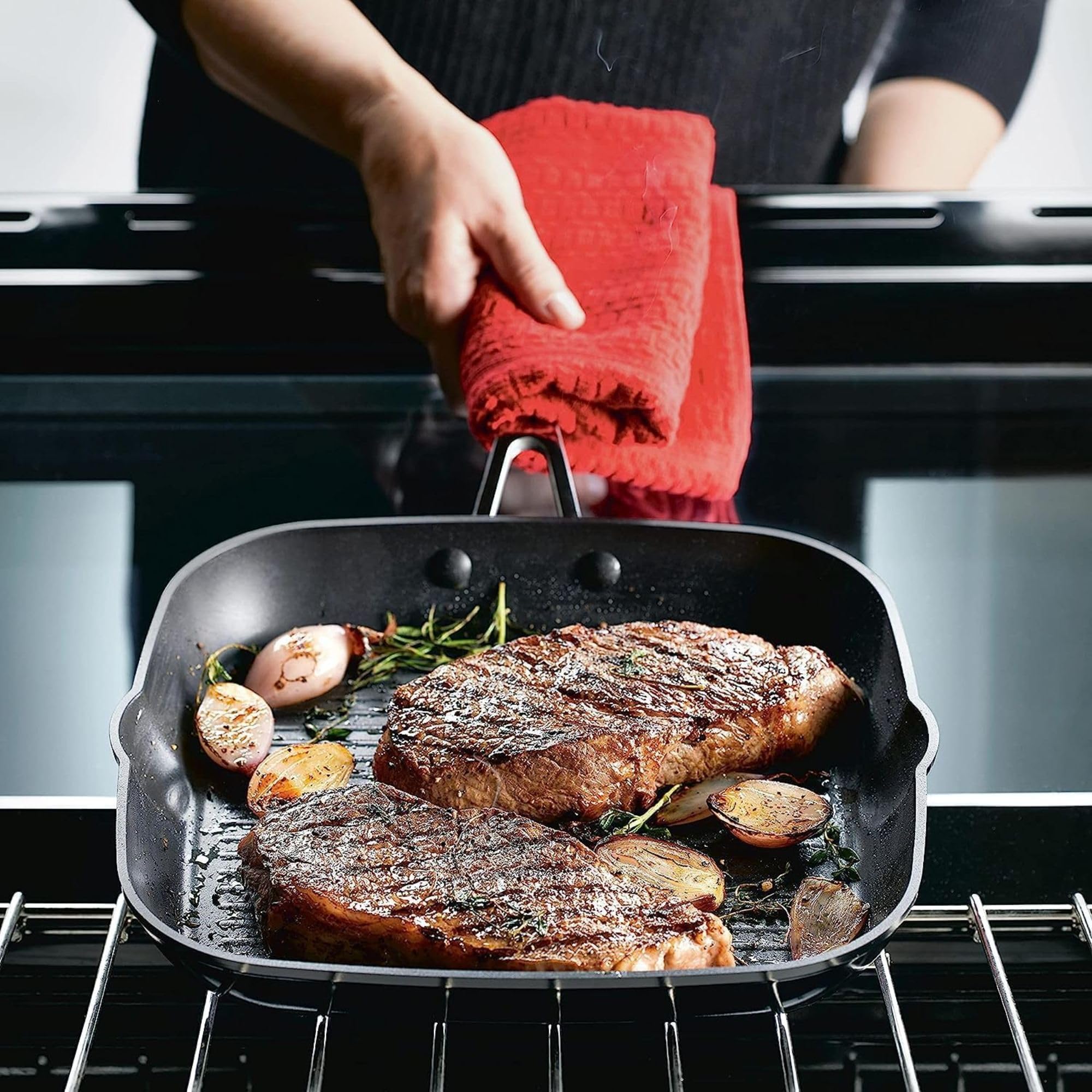kitchenaid-hard-anodized-nonstick-cookware-set-10-piece-onyx-black image 8