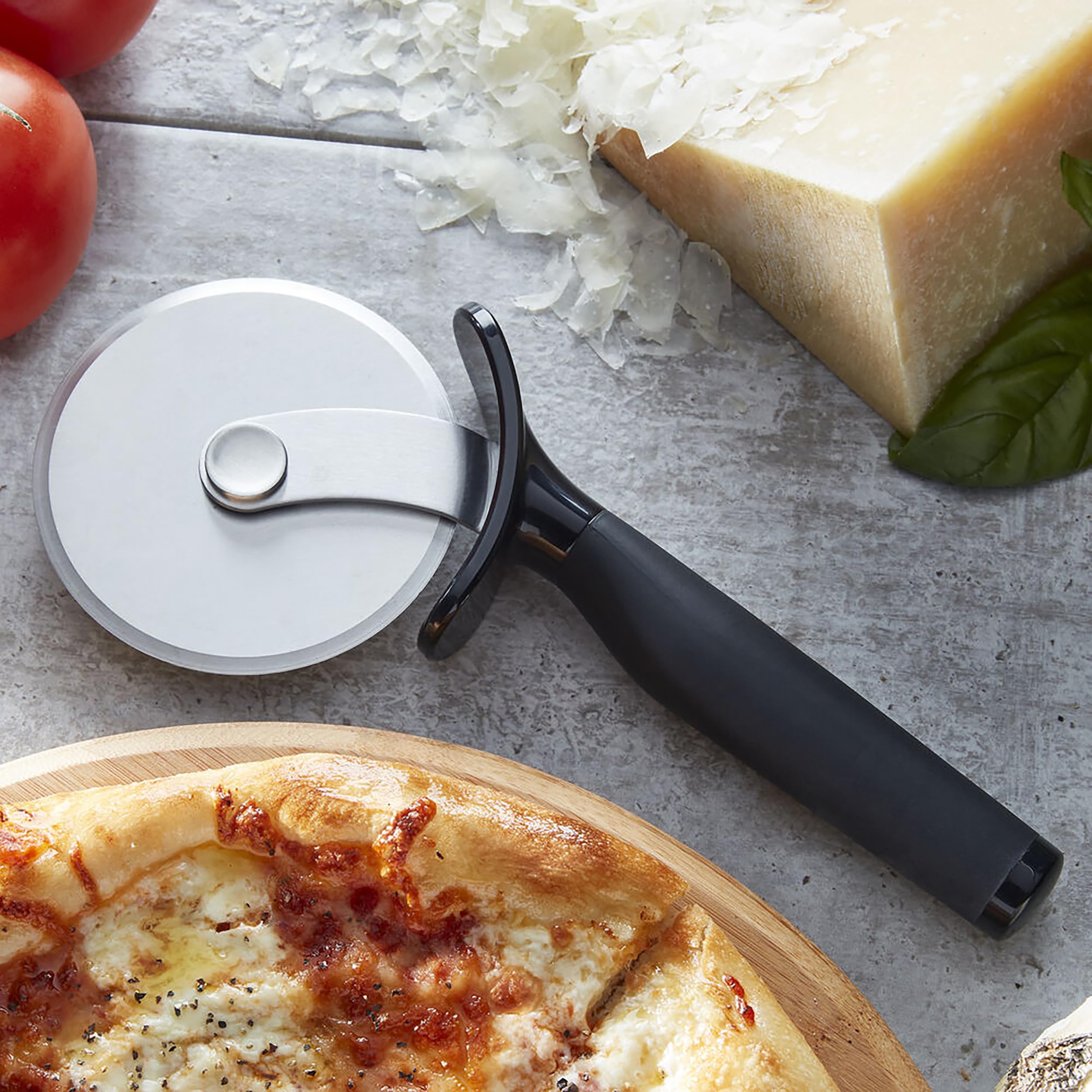 kitchenaid-soft-classic-pizza-wheel-stainless-steel-blade-ergonomic-handle-dishw image 5