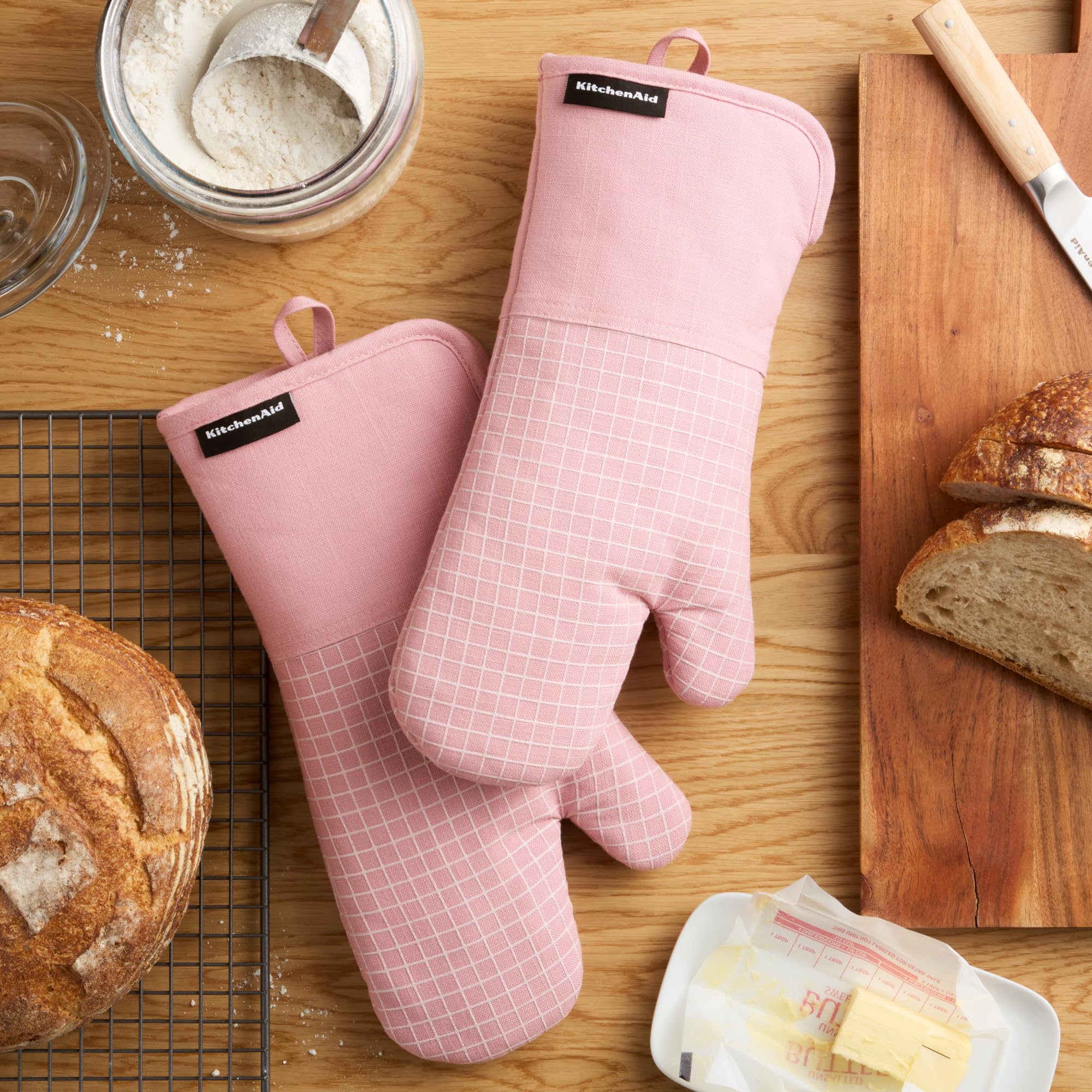 kitchenaid-gourmet-series-gridlines-oven-mitts-2-pack-heat-resistant-to-600-f-si image 2