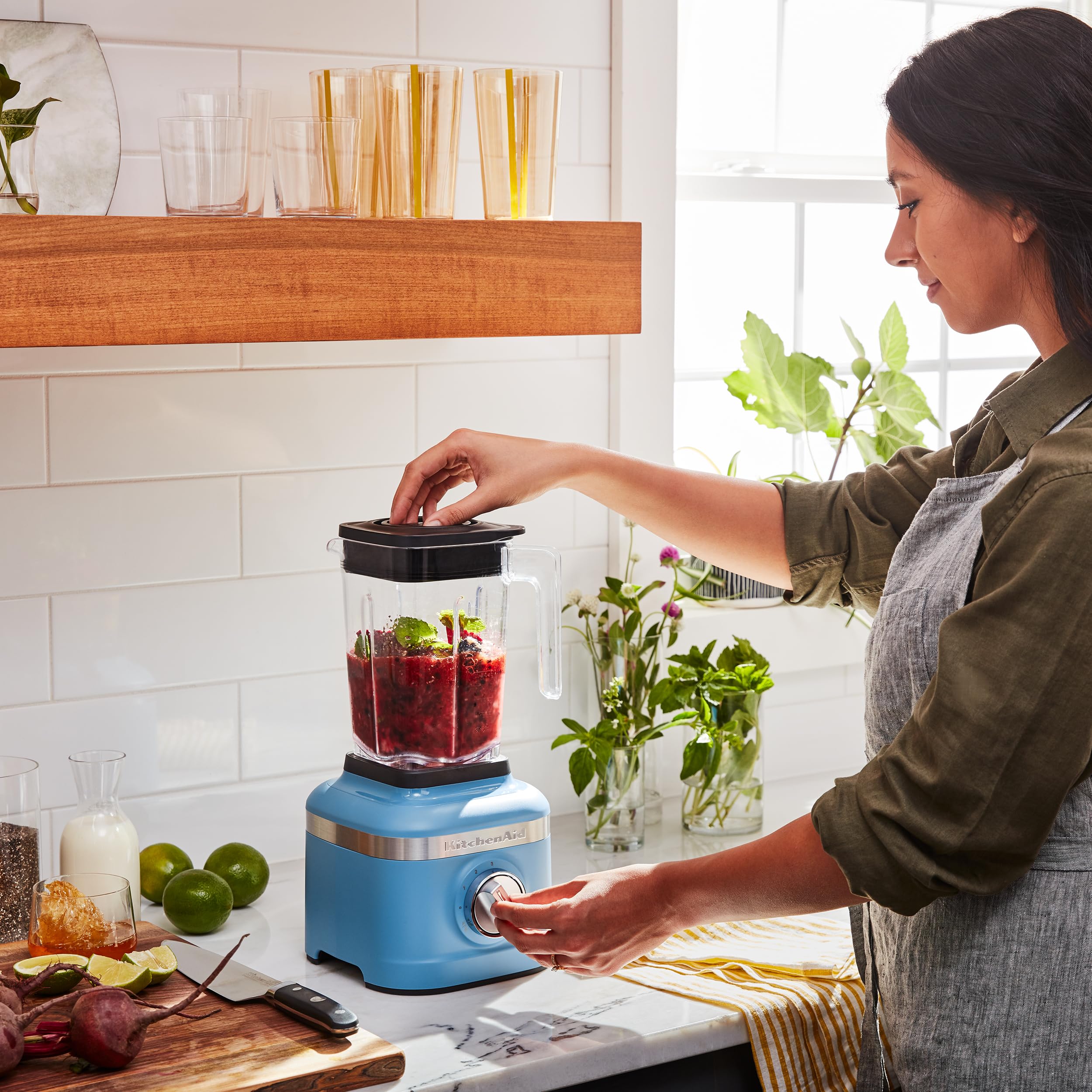 kitchenaid-k150-3-speed-ice-crushing-blender-with-2-personal-jars-blue-velvet-48 image 4